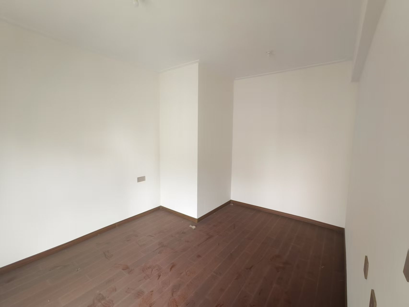 中南万科大都会 3室2厅2卫 130m&sup2;