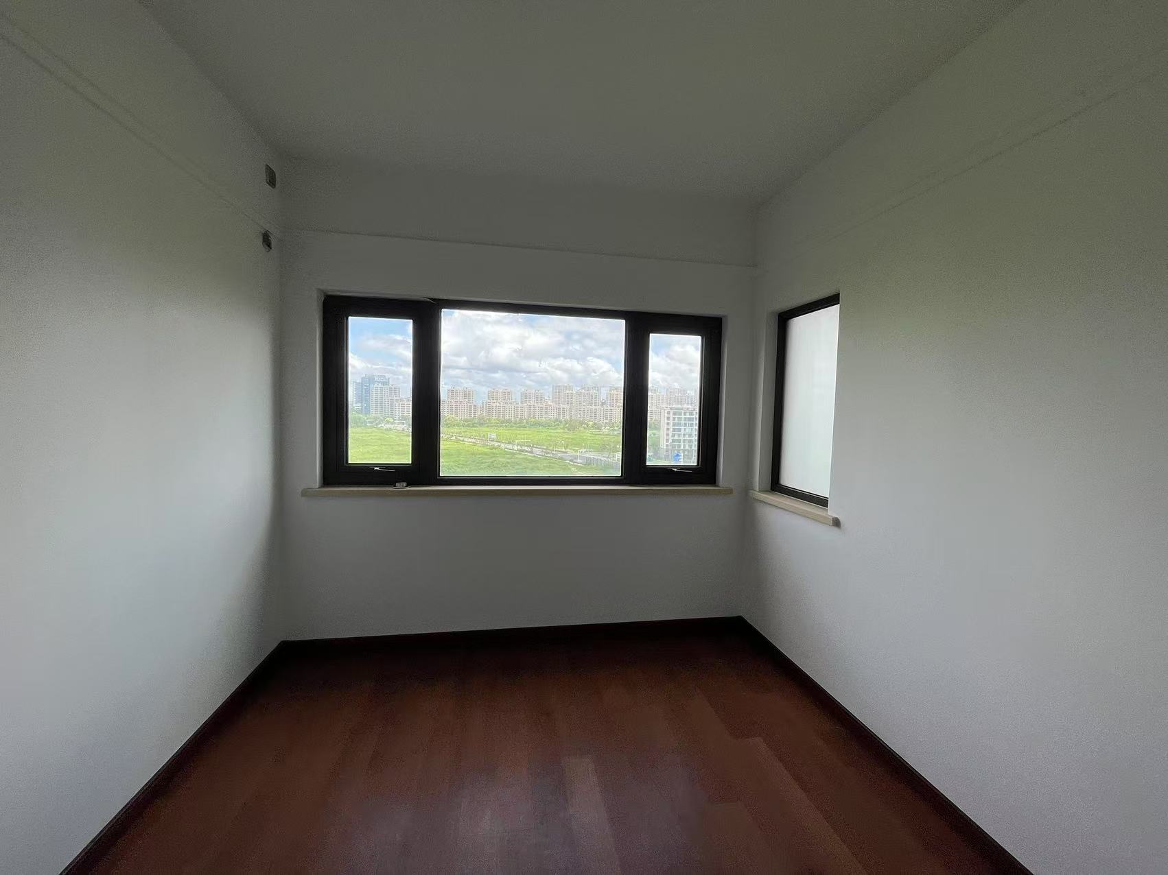 万科白鹭郡 3室2厅2卫 120m&sup2;
