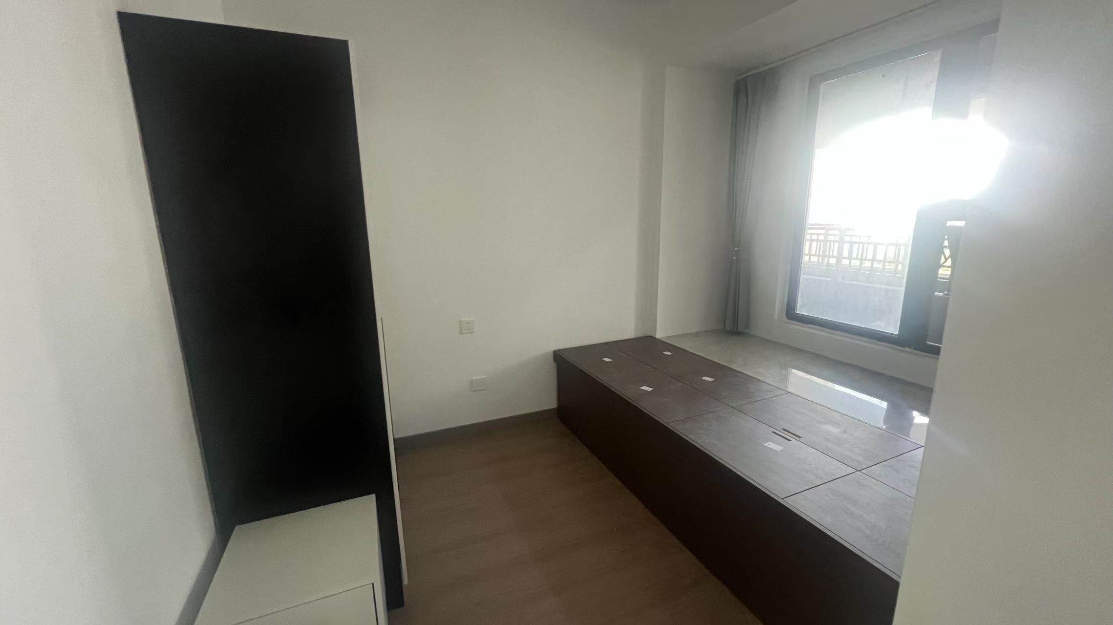 东时区 3室2厅1卫 89m&sup2;