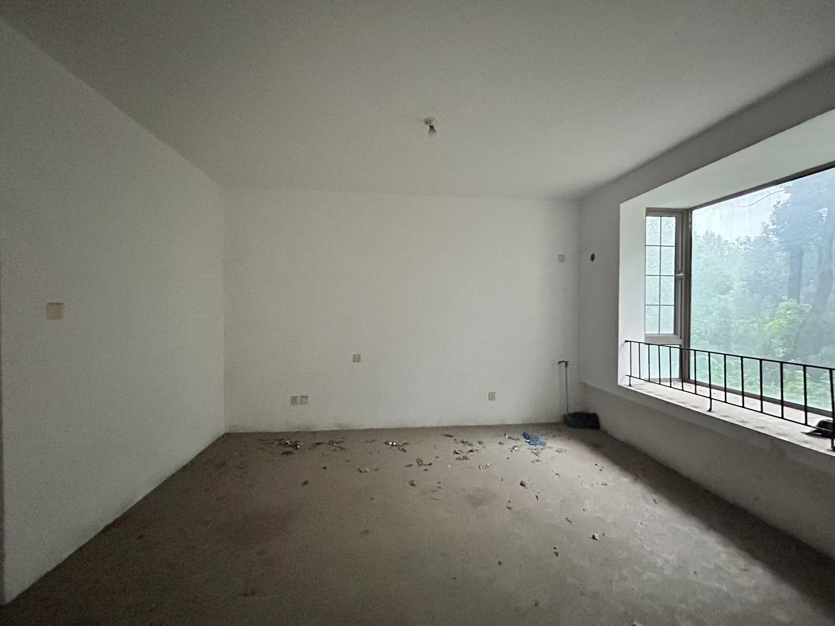 优山美地花园南区 4室2厅3卫 208.74m&sup2;
