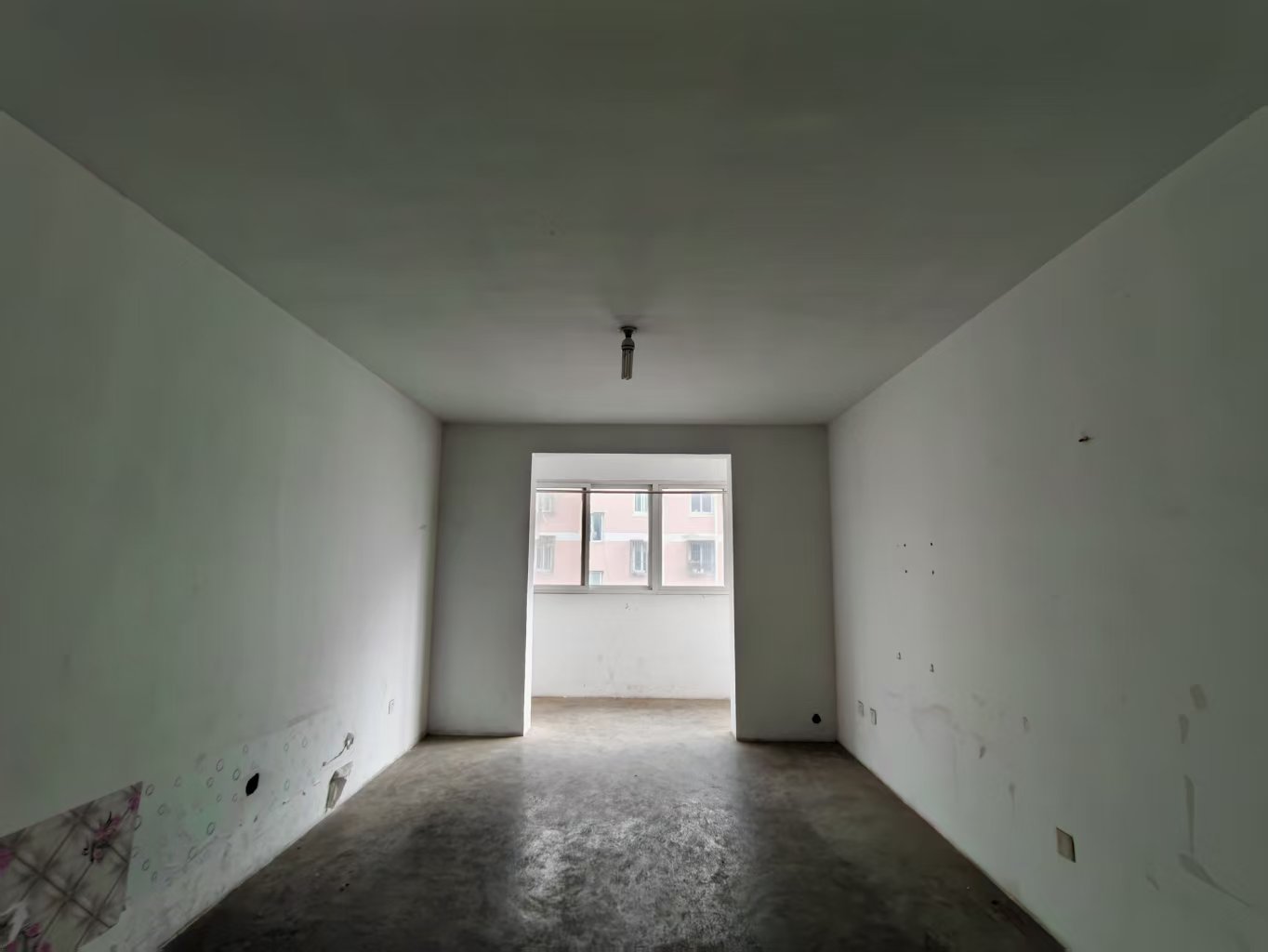 新华佳园 3室2厅1卫 120.93m²