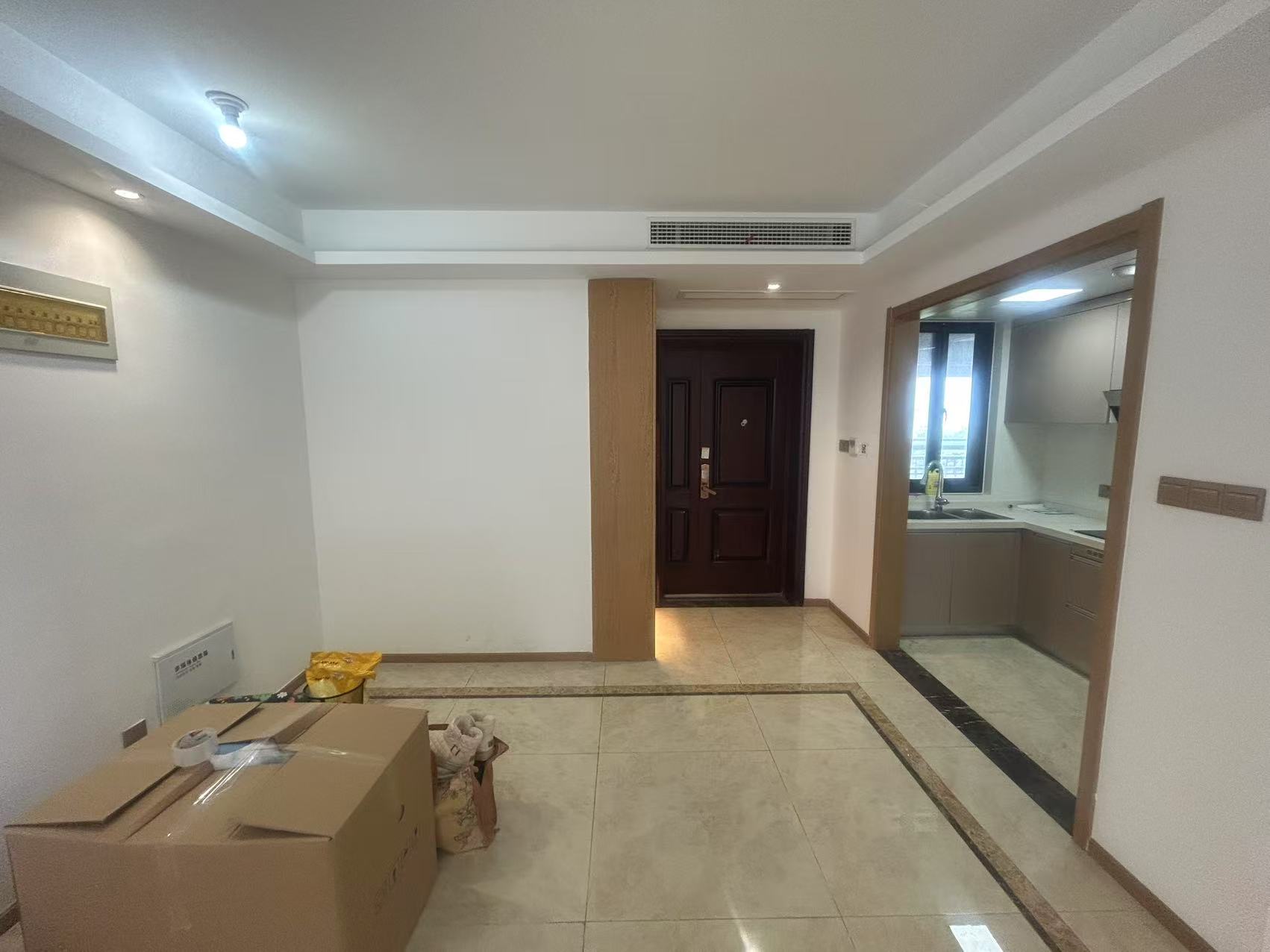 林肯公园 3室1厅1卫 93m²