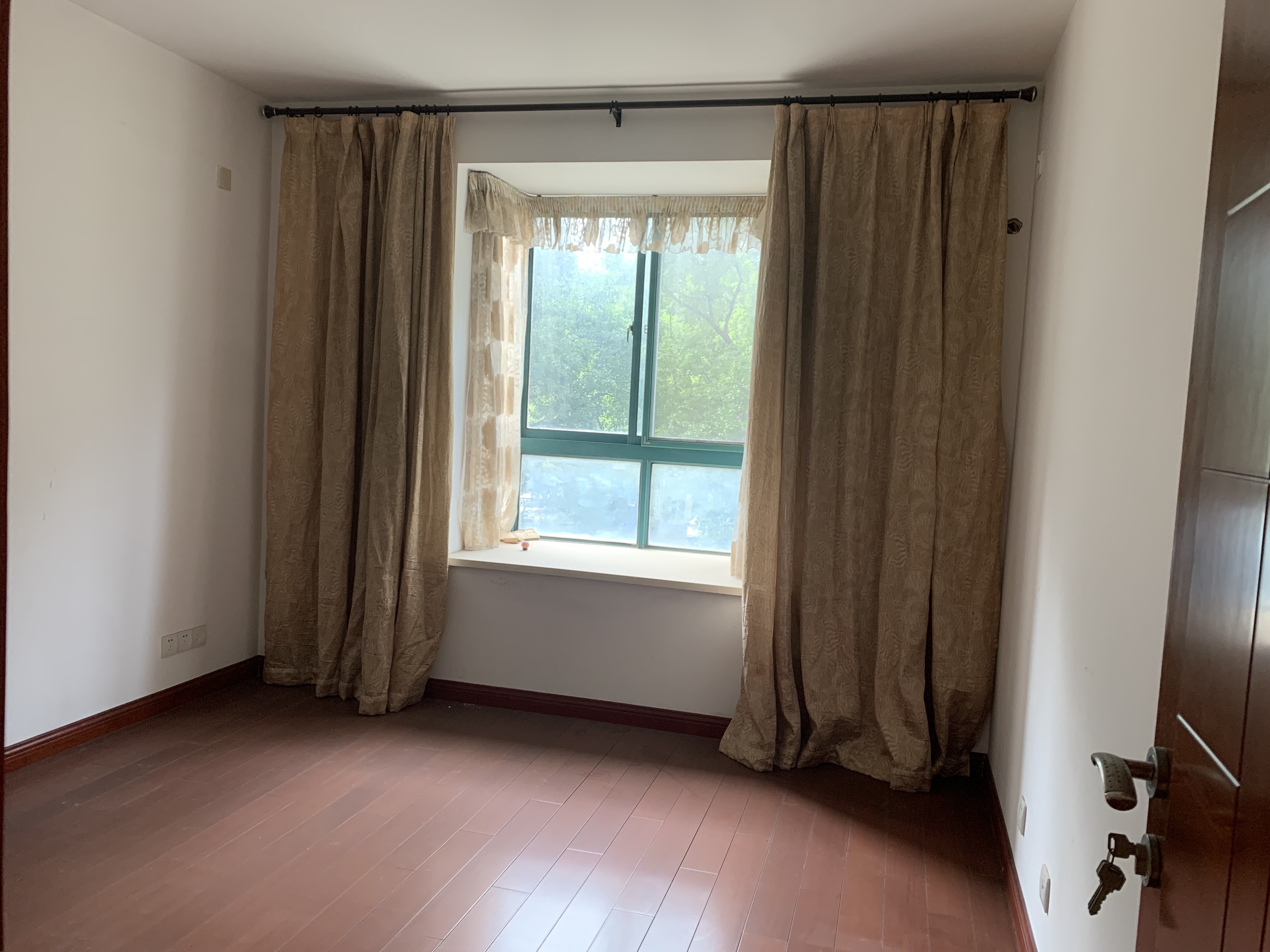 苏建花园城 3室2厅1卫 127.30m&sup2;
