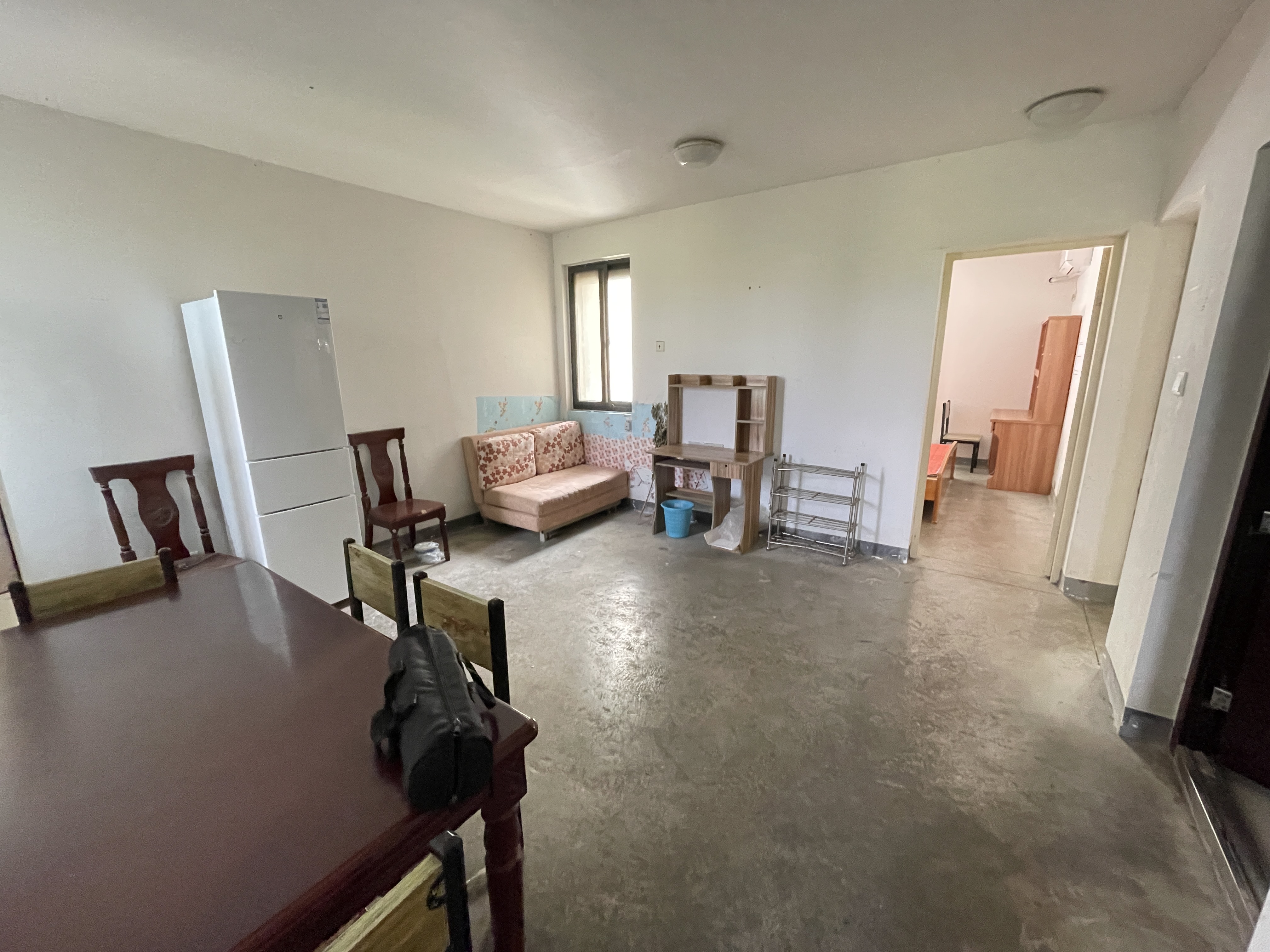 陆洪小镇街区 2室1厅1卫 96.2m&sup2;