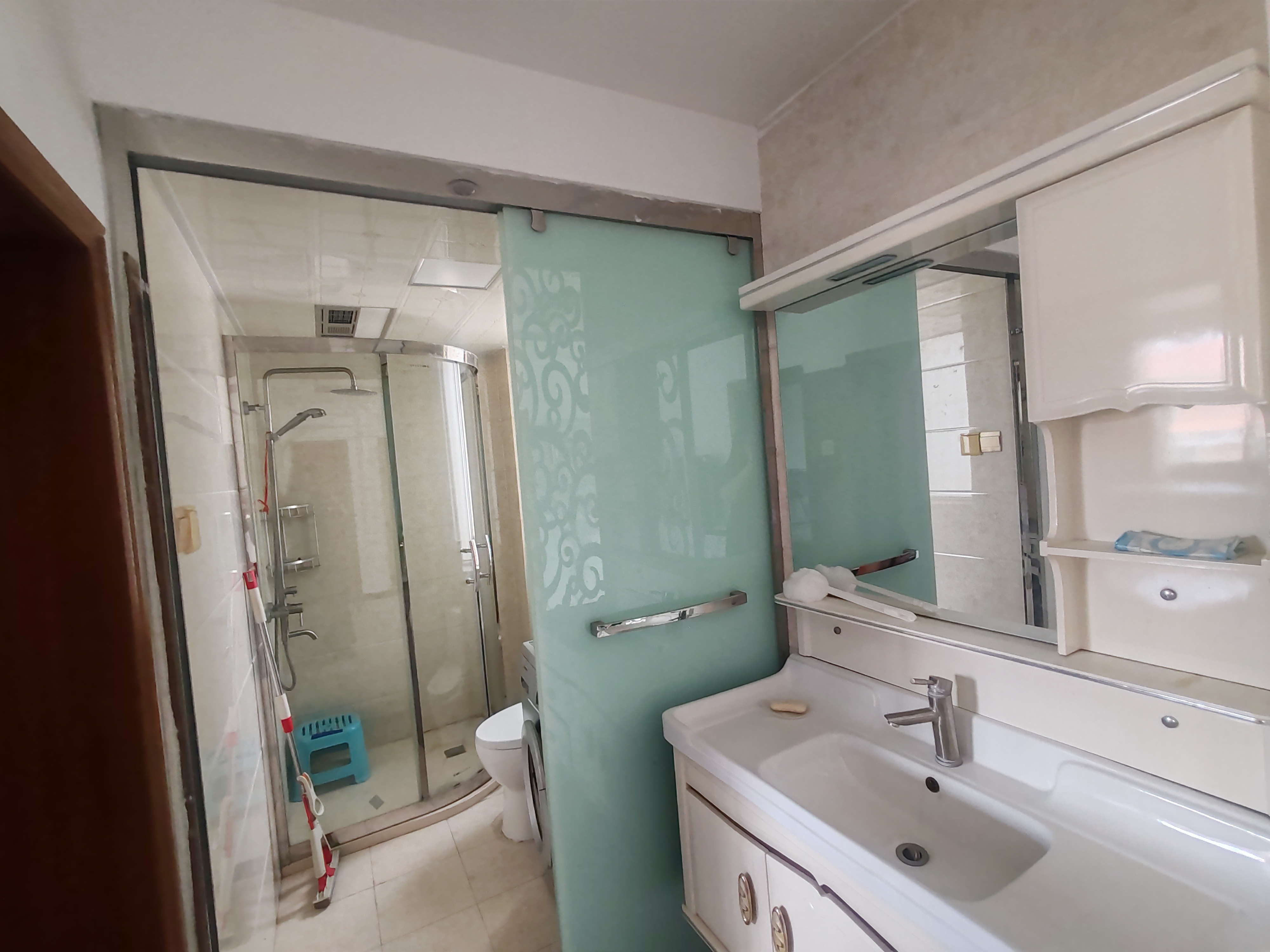 人民中路152号小区 2室1厅1卫 79.48m&sup2;
