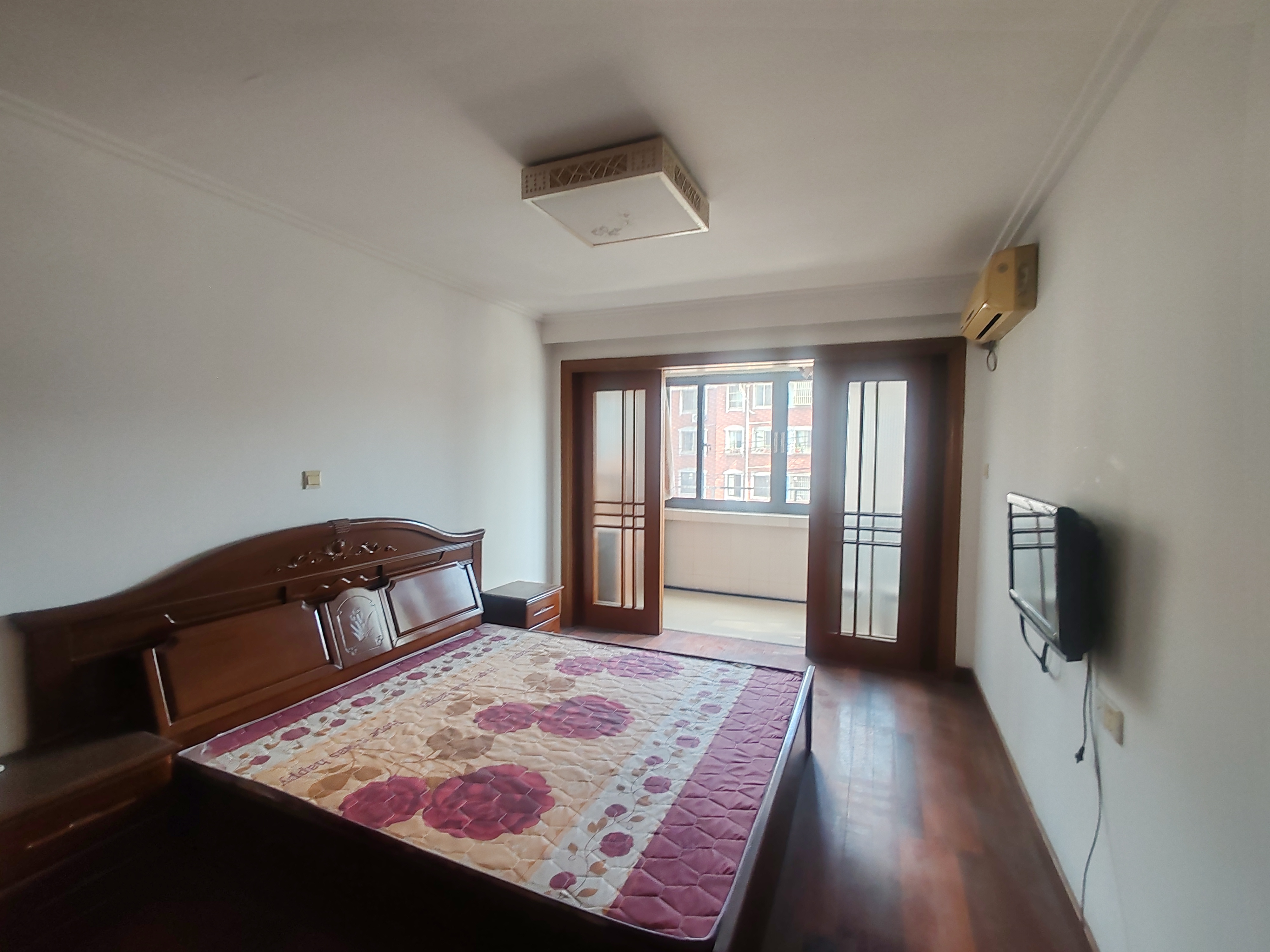 人民中路152号小区 2室1厅1卫 79.48m&sup2;