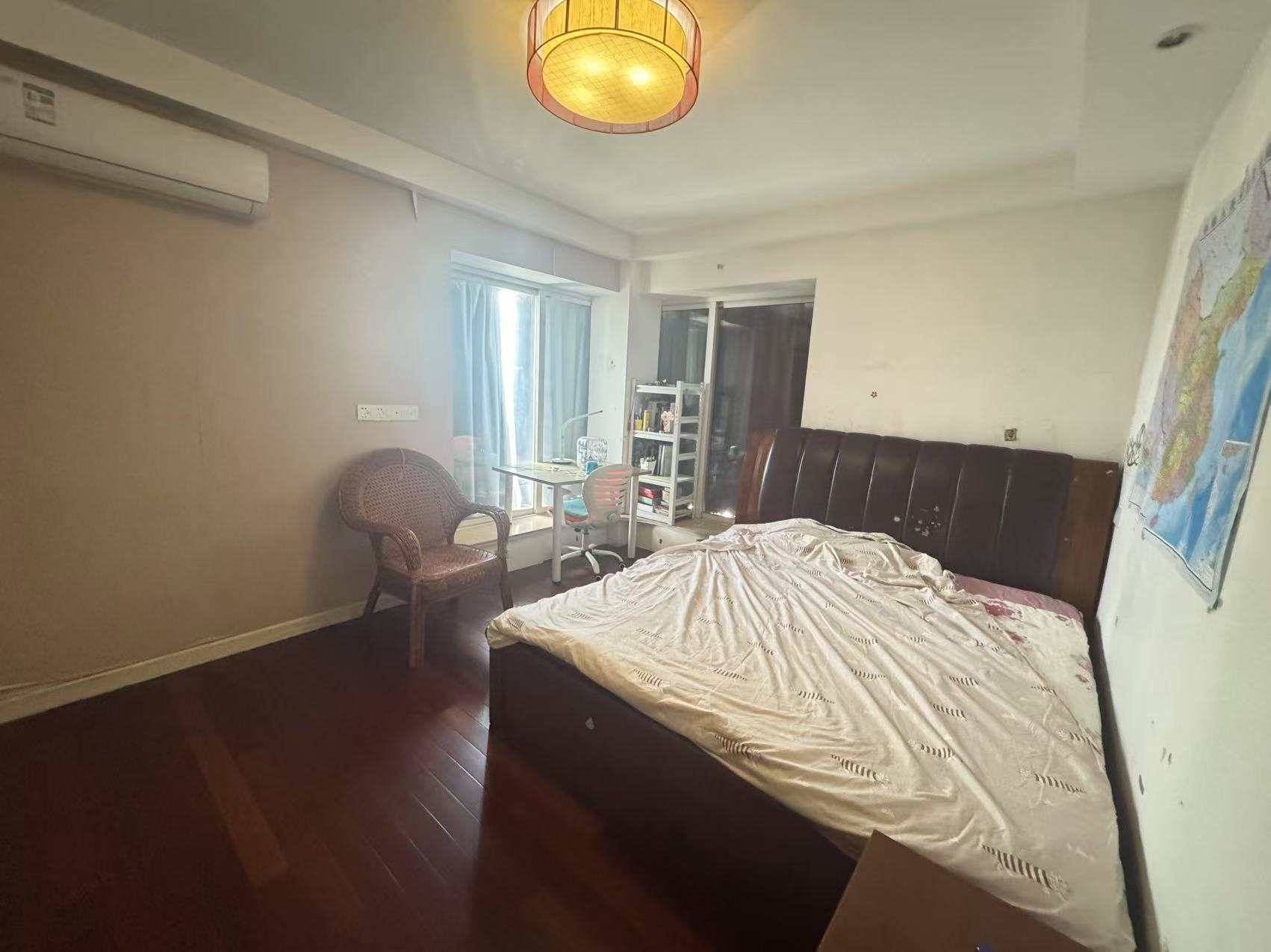 佳利秀水公寓 3室2厅2卫 164.51m&sup2;