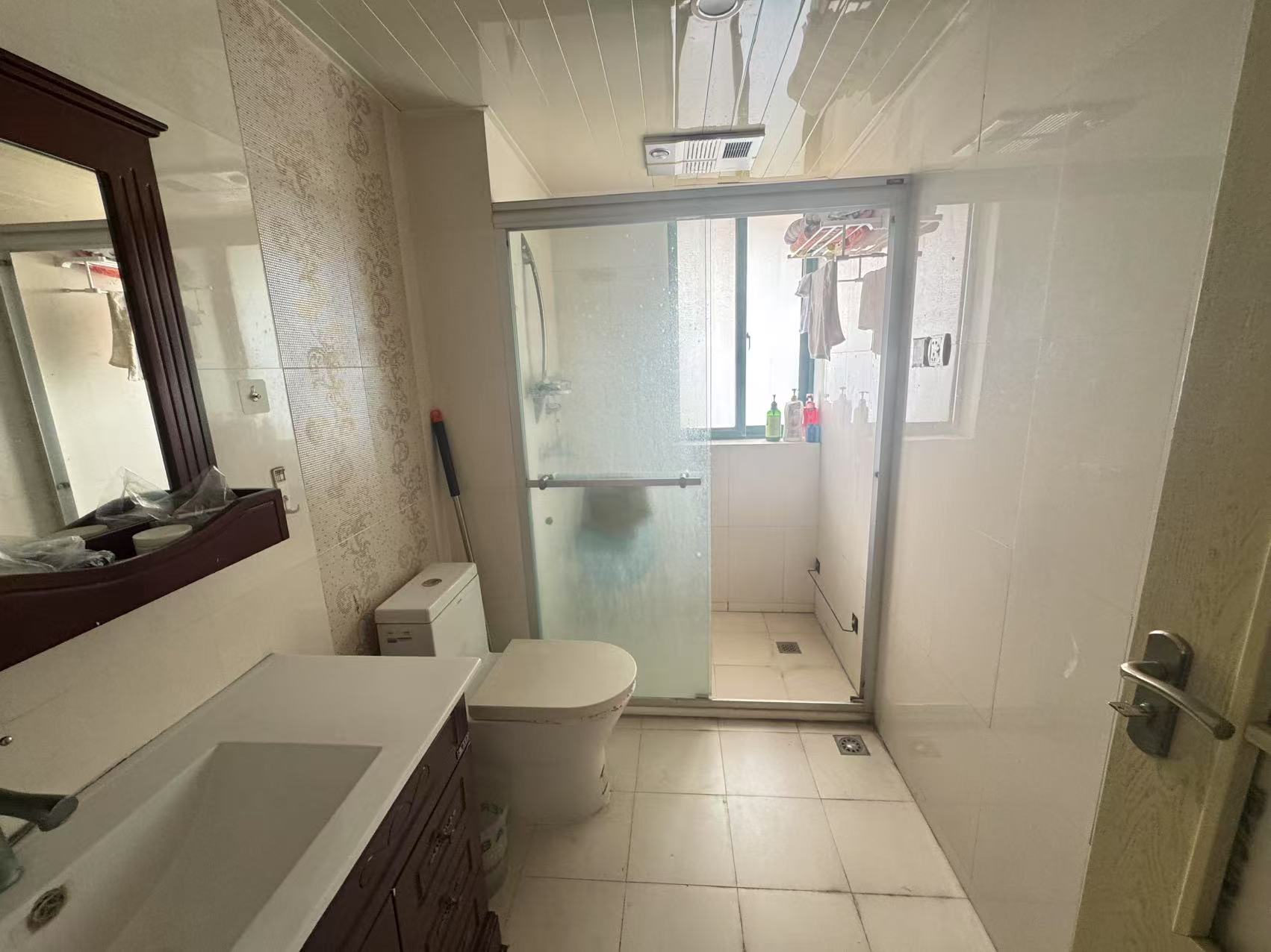 佳利秀水公寓 3室2厅2卫 164.51m&sup2;