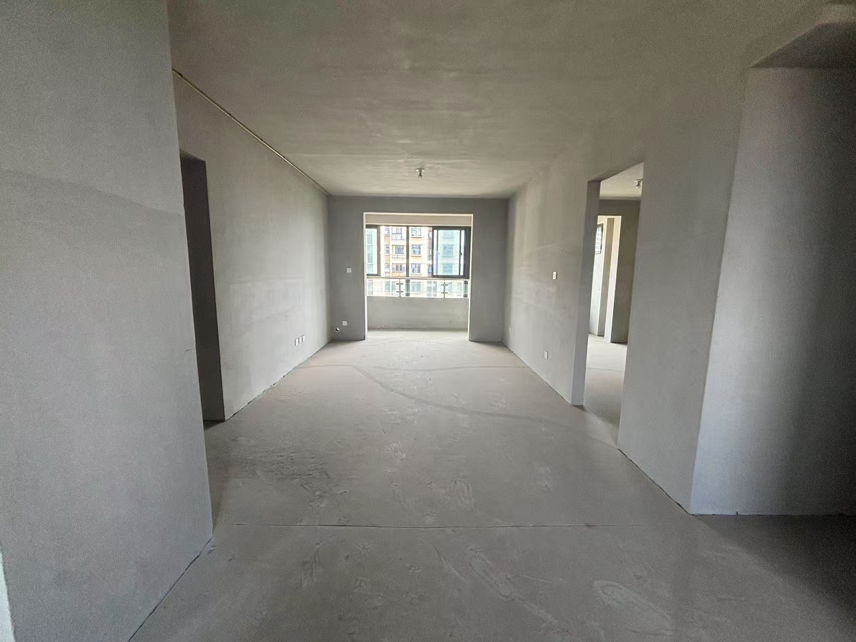 橙园 3室2厅2卫 106m&sup2;