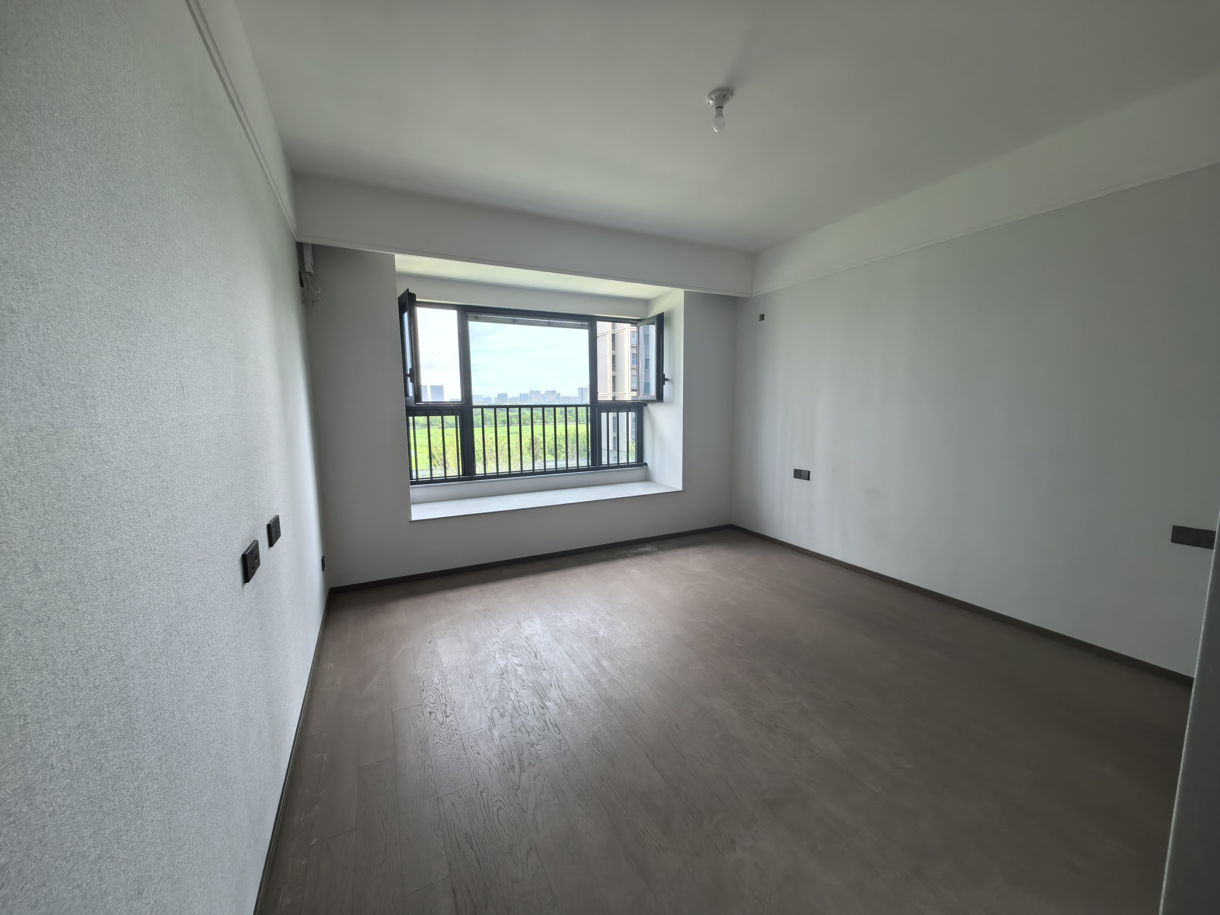 紫琅天成 4室2厅3卫 220m&sup2;