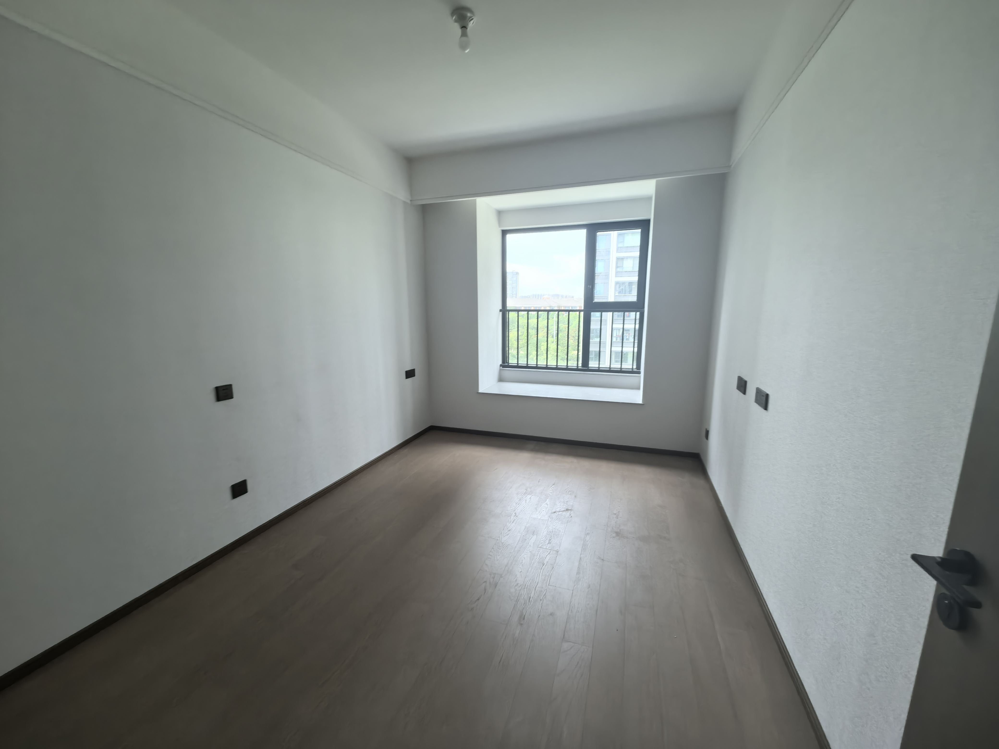 紫琅天成 4室2厅3卫 220m&sup2;
