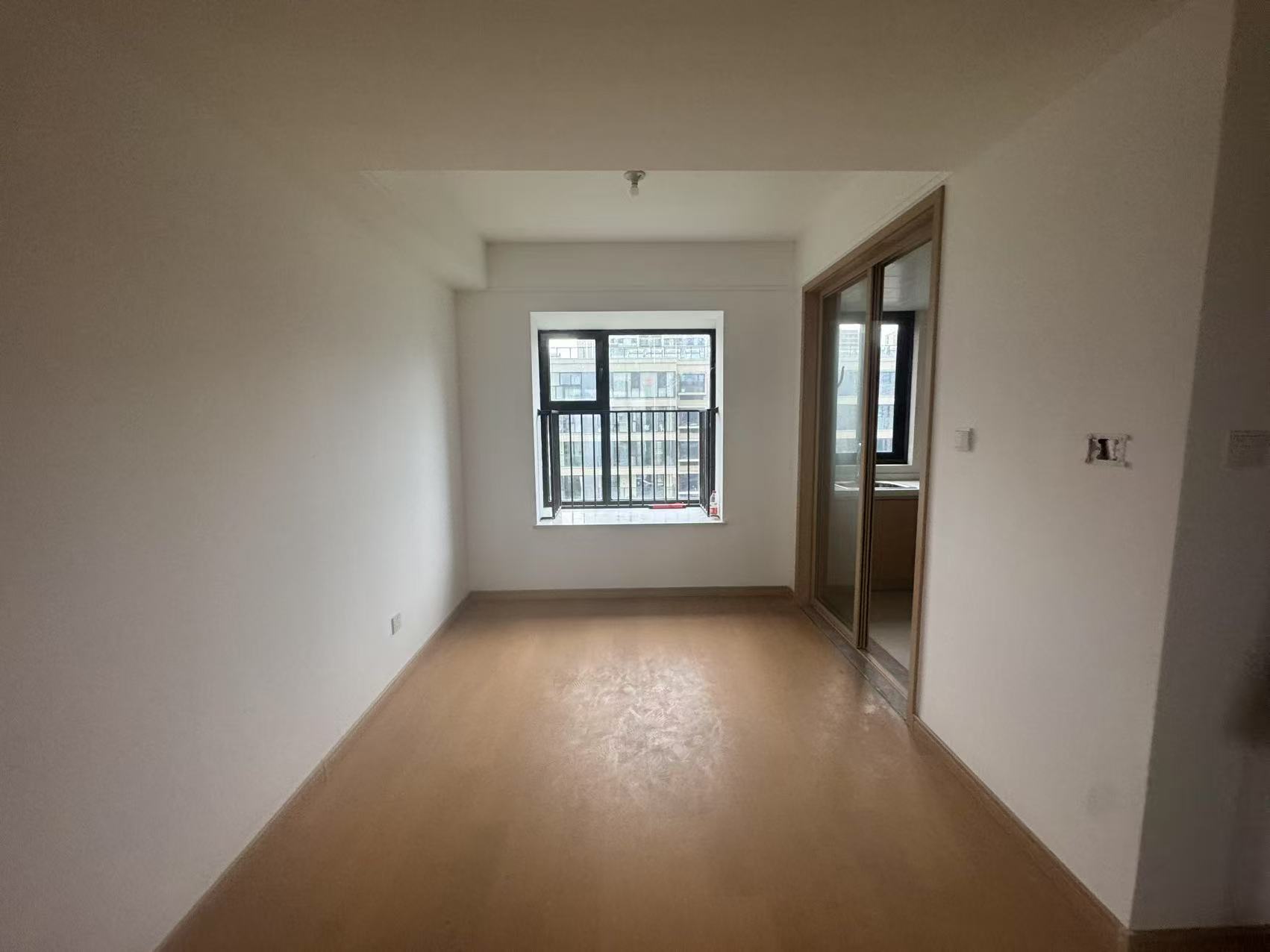 时光漫城 3室2厅2卫 113m²