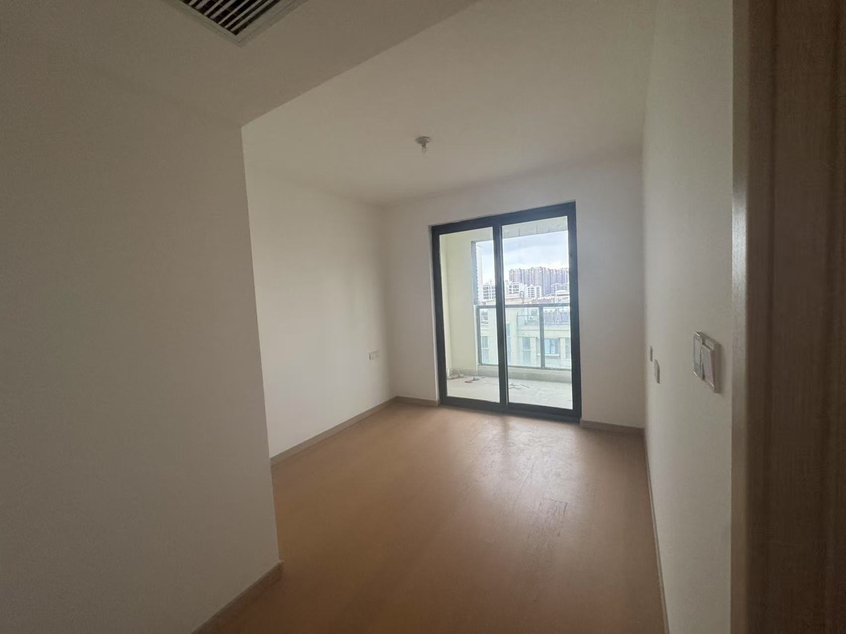 时光漫城 3室2厅2卫 113m&sup2;