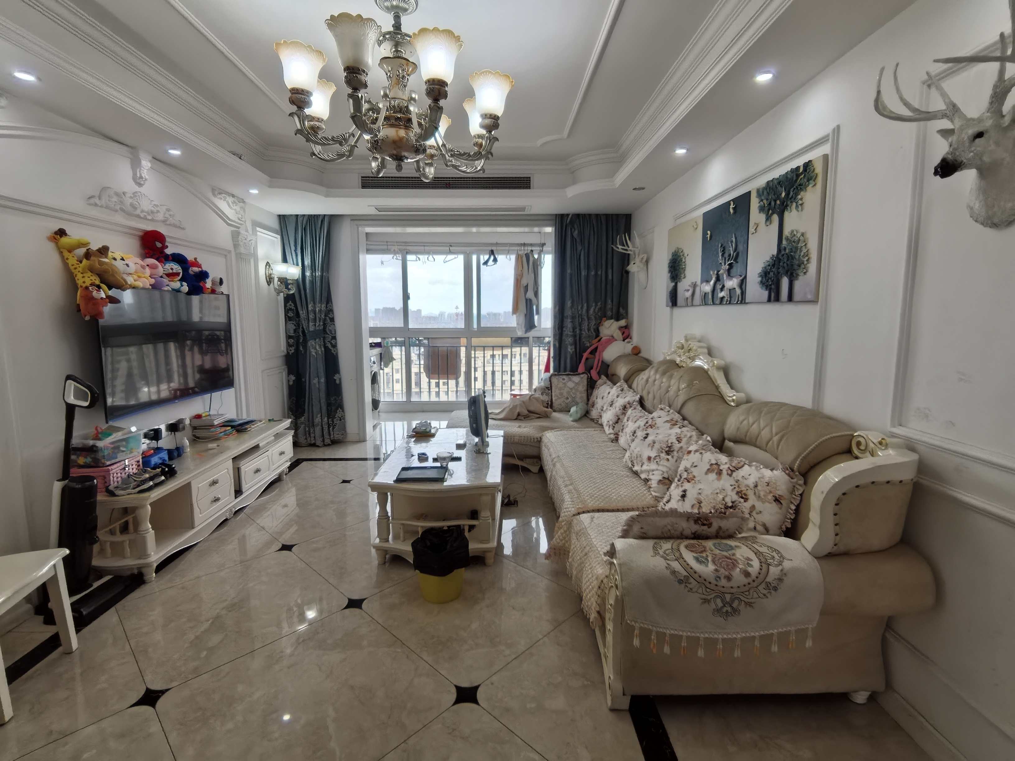 中海碧林湾 3室2厅1卫 107.33m²