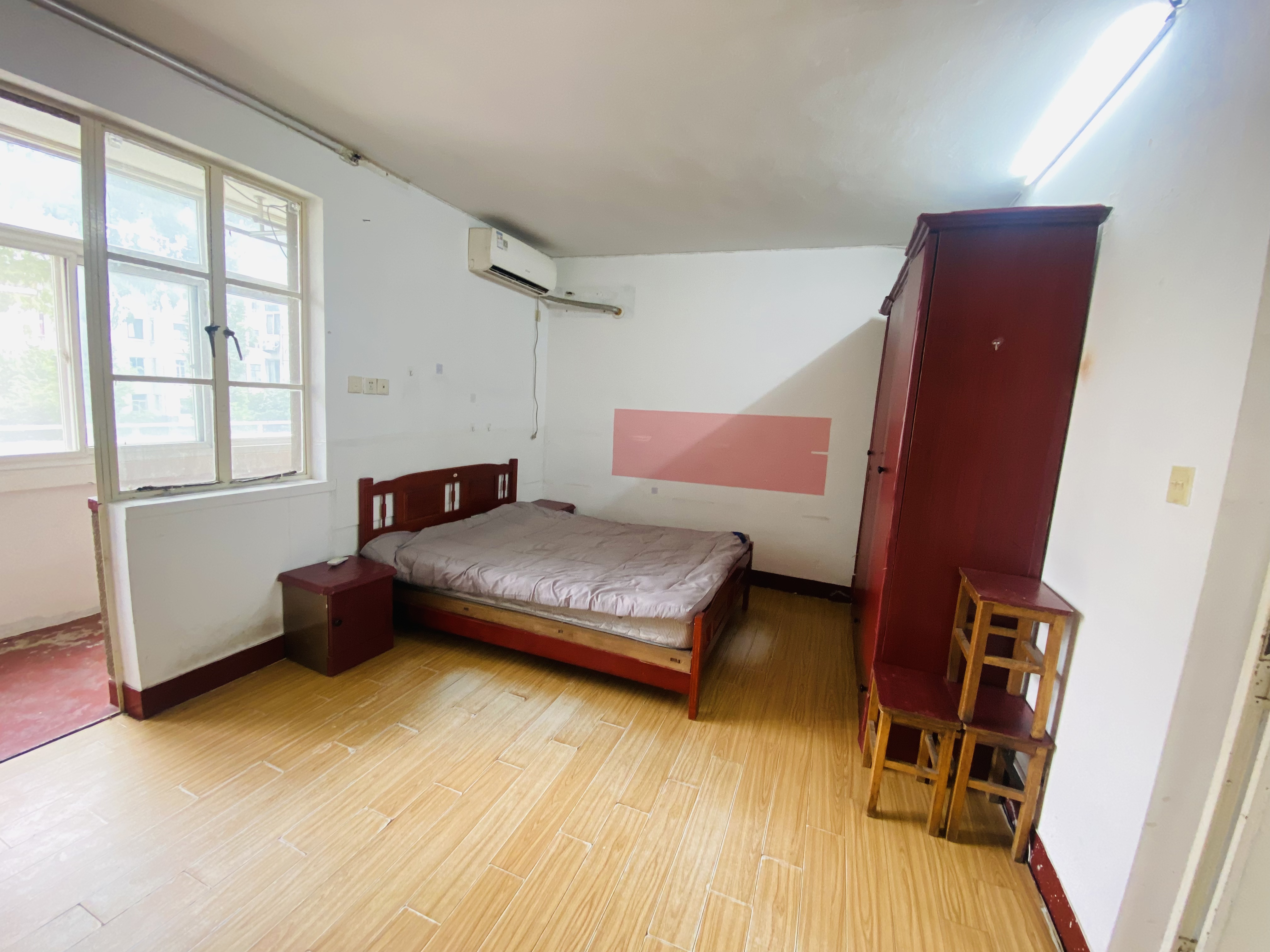 易家桥新村 1室1厅1卫 52.93m&sup2;
