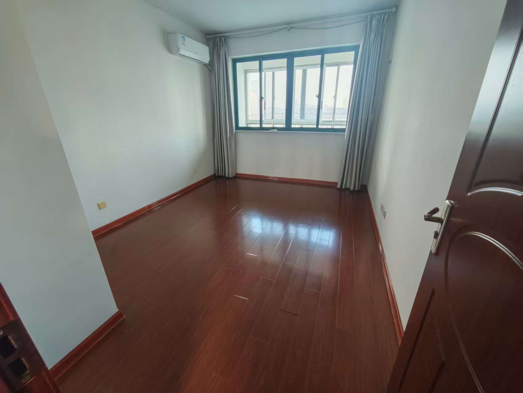 中天福邸 3室2厅2卫 151.00m&sup2;