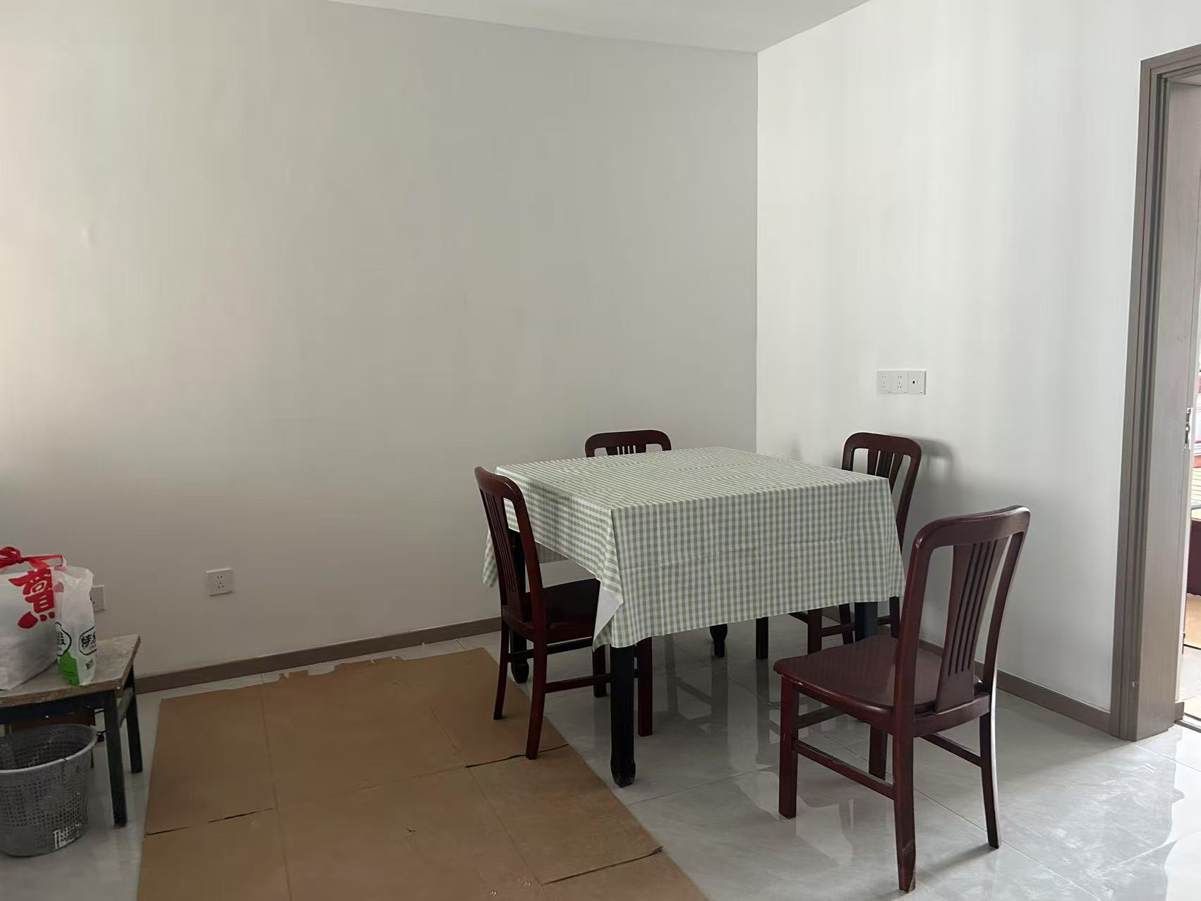 景河苑 2室2厅1卫 104m²