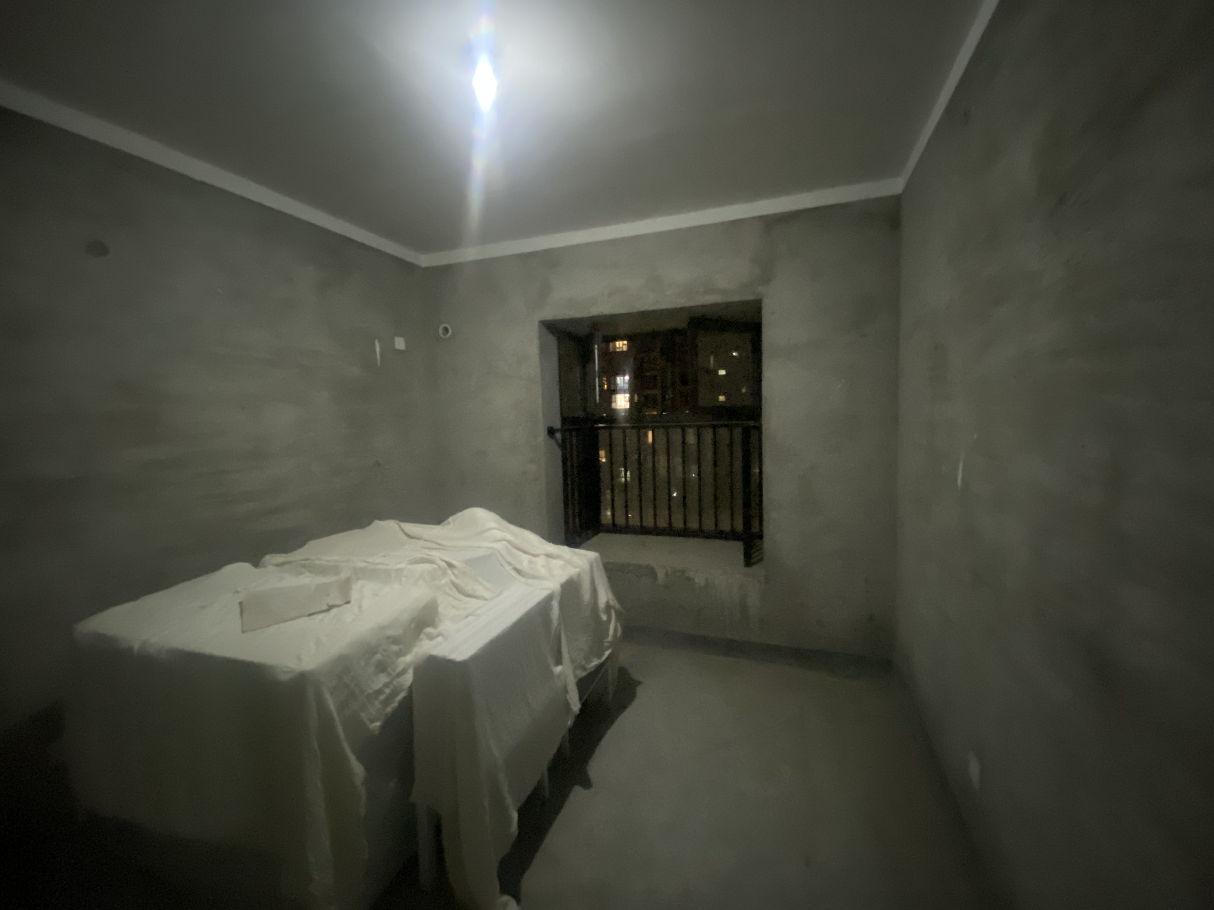 华强城 4室2厅2卫 158m&sup2;