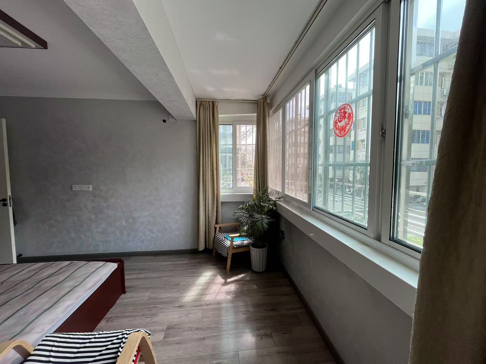 怡园新村 2室1厅1卫 68m&sup2;