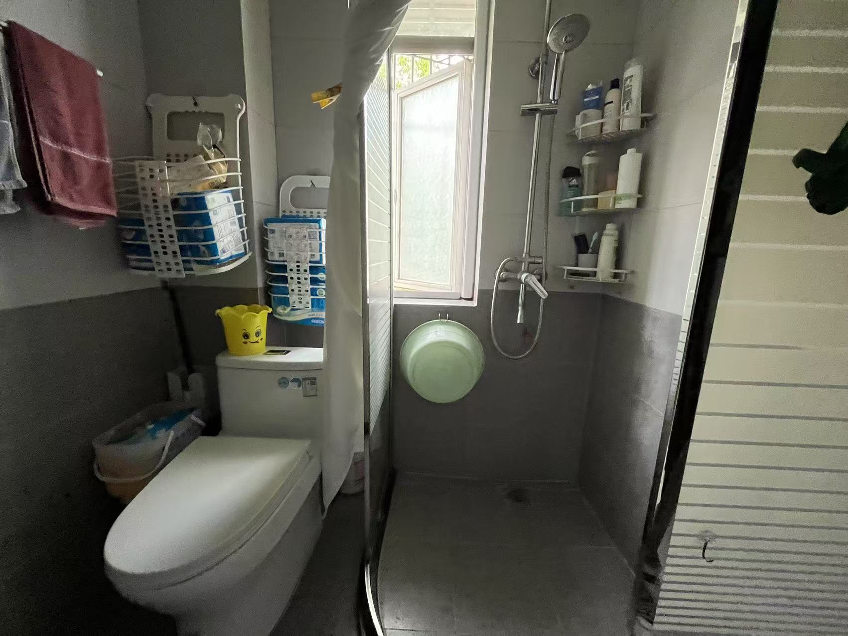 怡园新村 2室1厅1卫 68m&sup2;