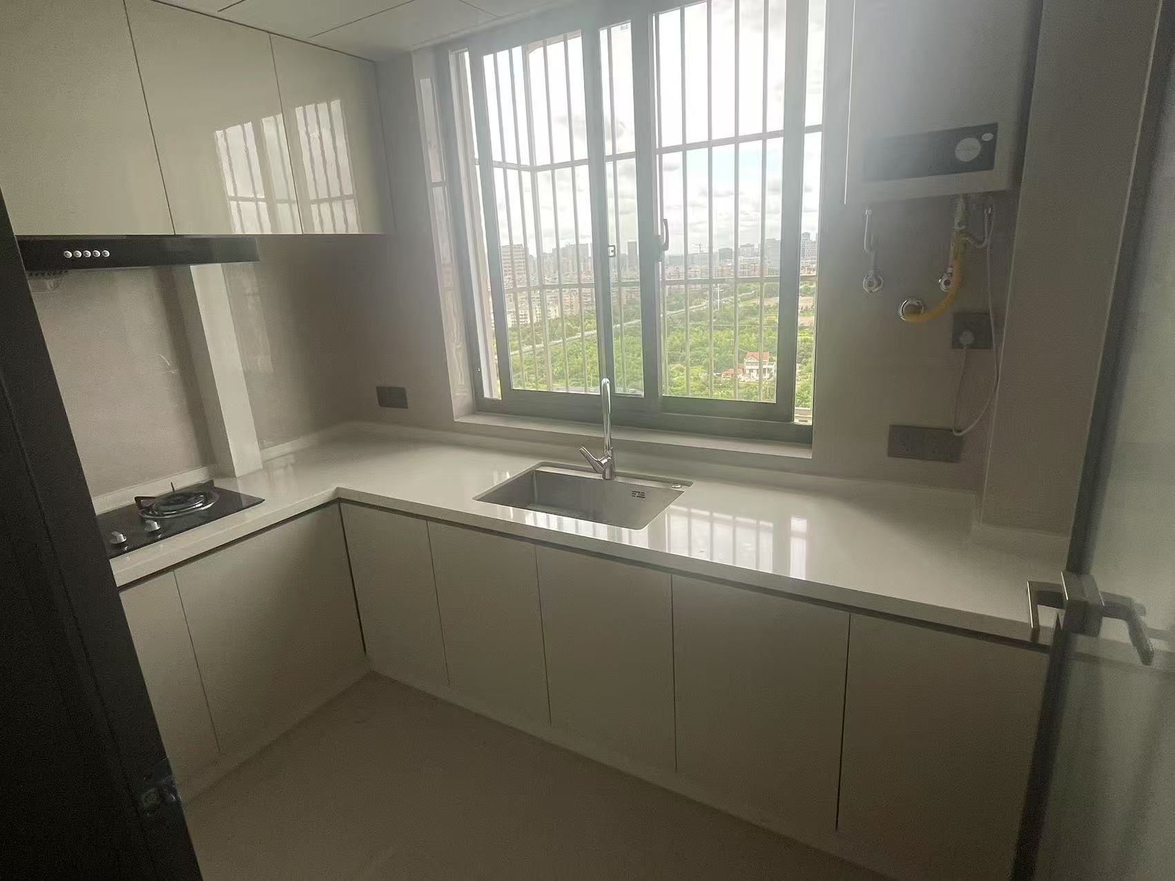 惠泽苑 2室2厅1卫 81m&sup2;