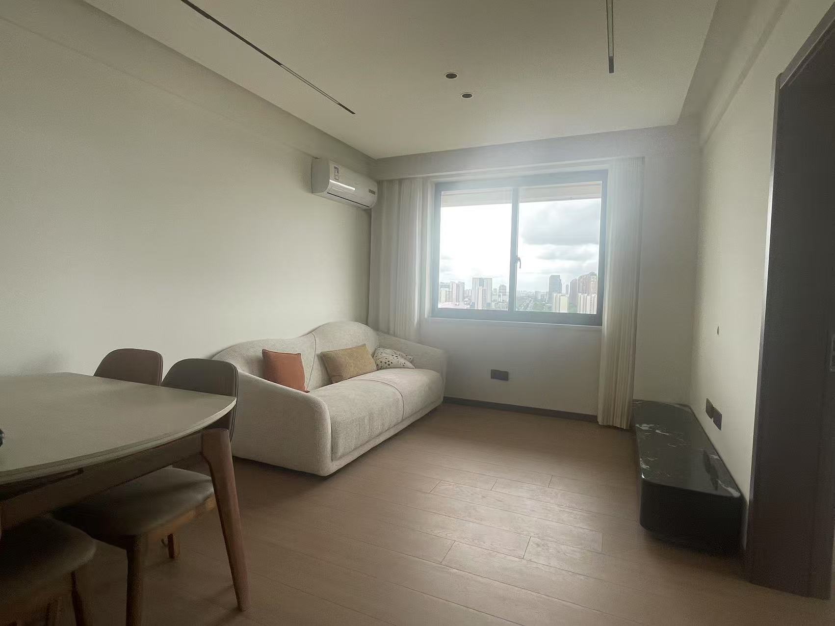 惠泽苑 2室2厅1卫 81m&sup2;