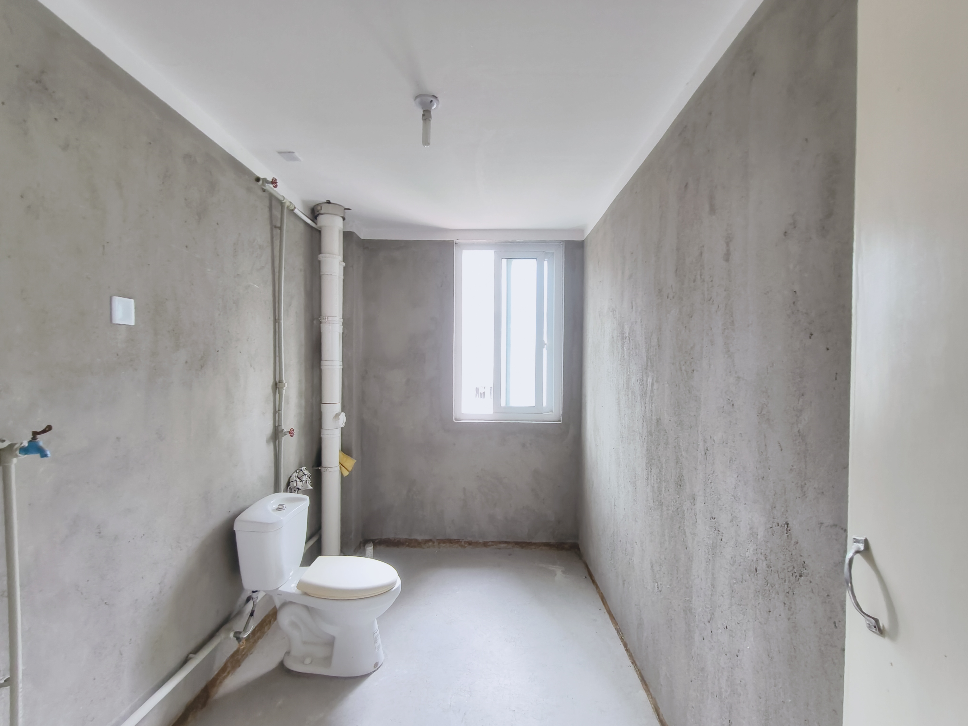 兴和家园 3室2厅2卫 148.00m&sup2;