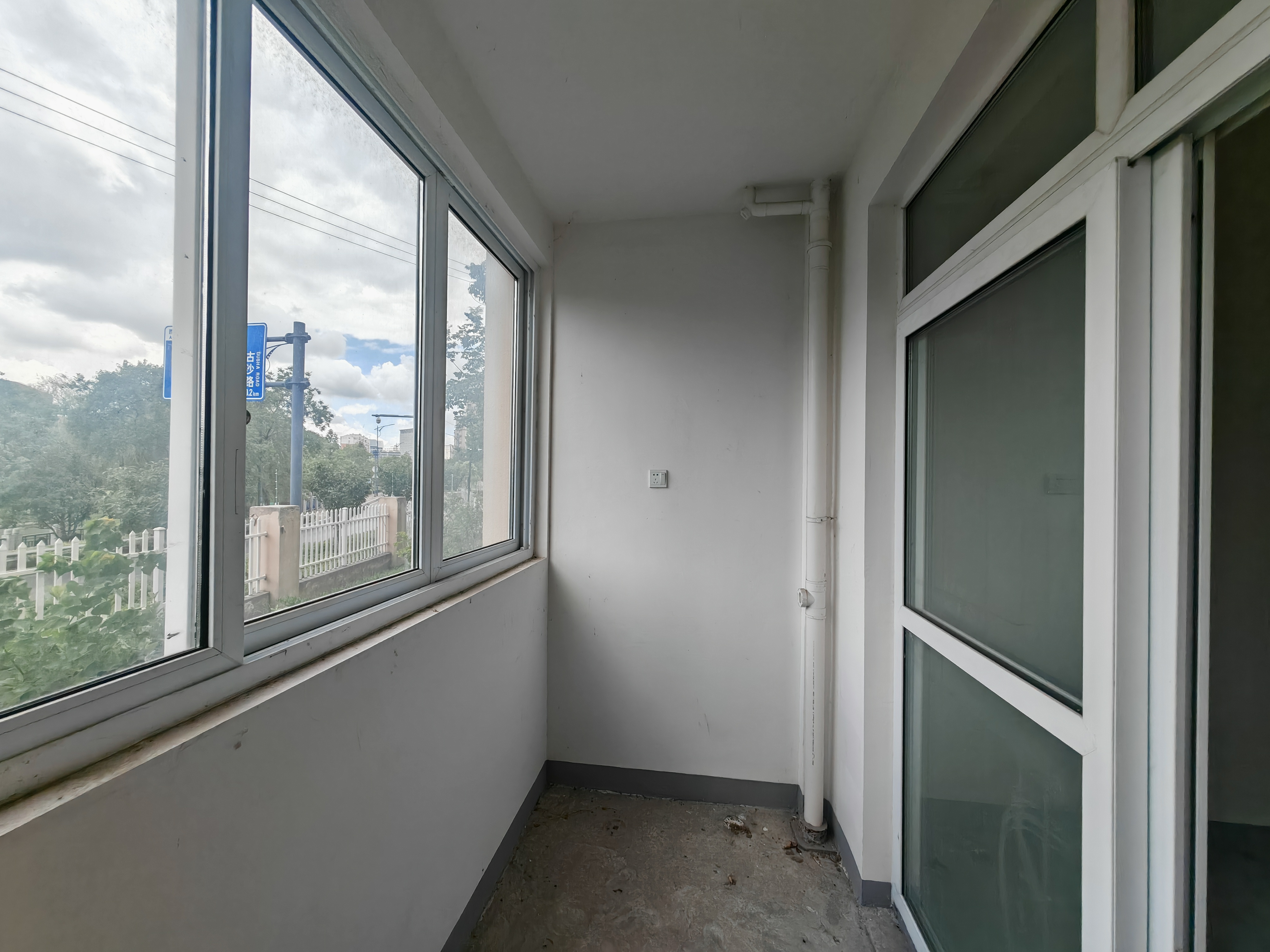 金韵华庭 2室2厅1卫 76m&sup2;