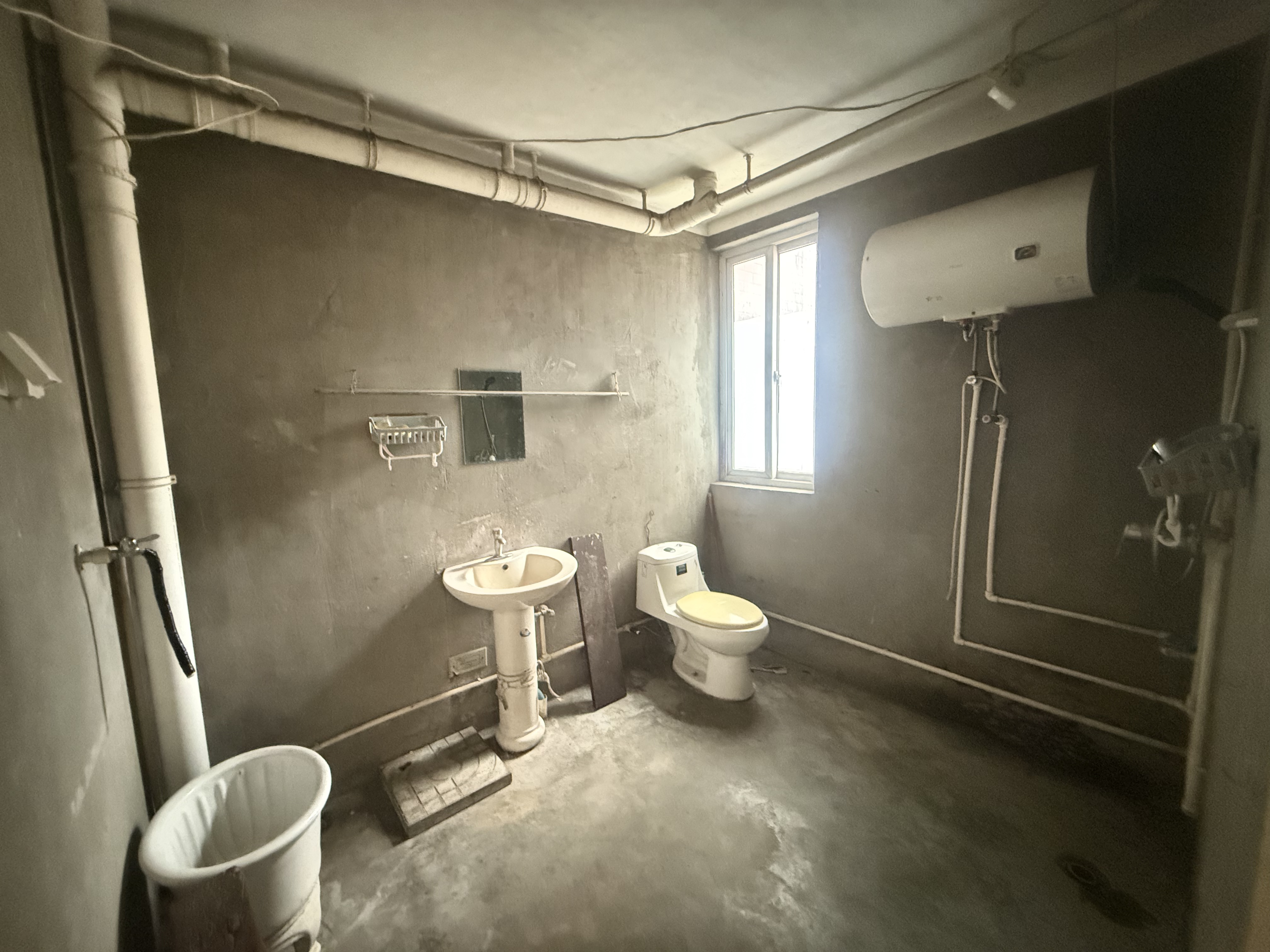 秦灶新村北区 2室2厅1卫 80m&sup2;