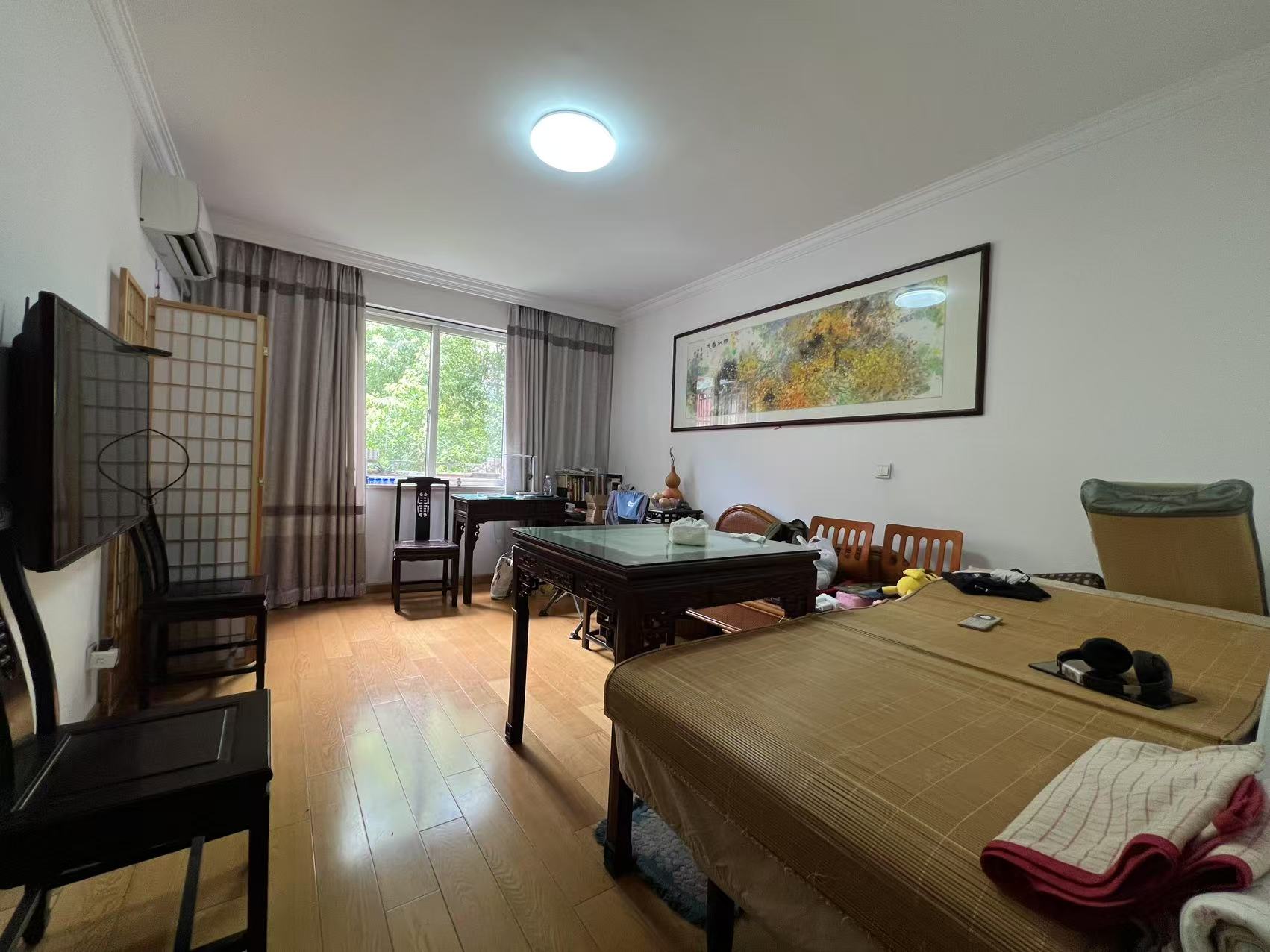 天虹公寓 3室1厅2卫 143.40m&sup2;