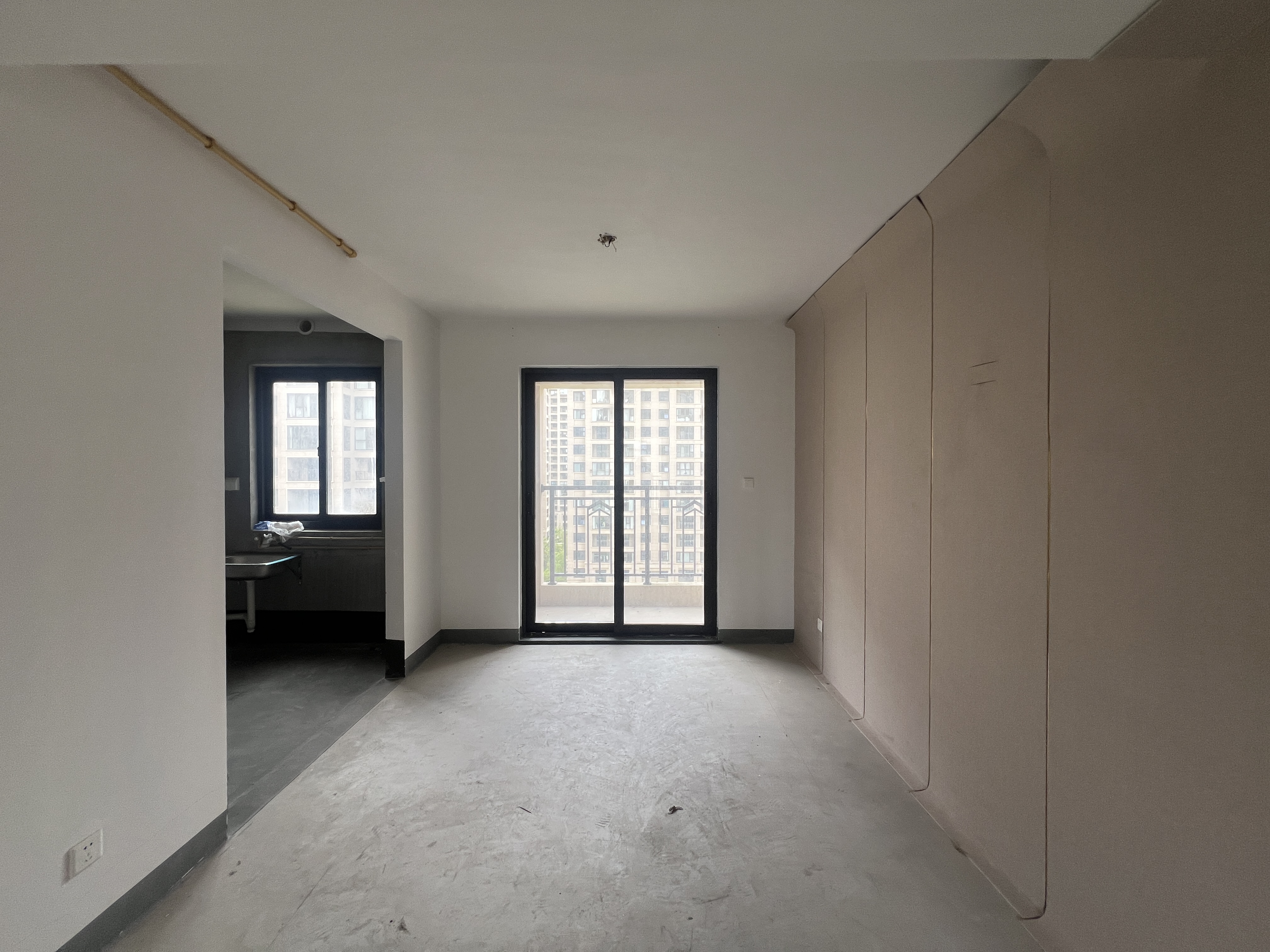 招商新城雍景湾 4室2厅2卫 139m&sup2;