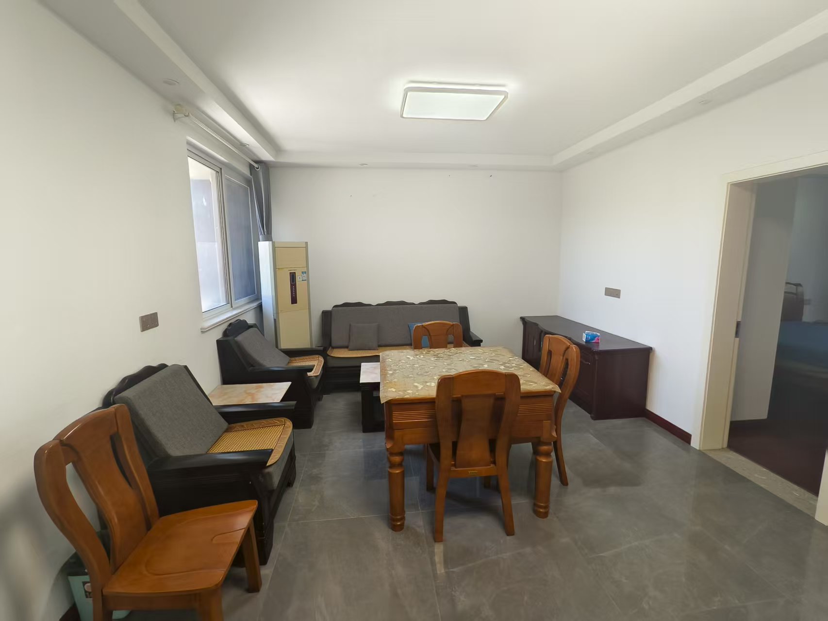 天熹苑 3室1厅1卫 103m&sup2;