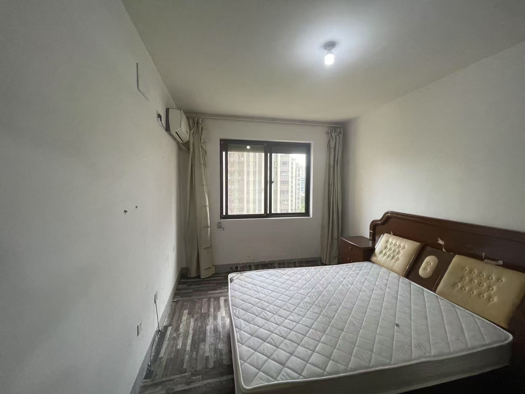 紫东南苑北区 2室2厅1卫 95.64m&sup2;