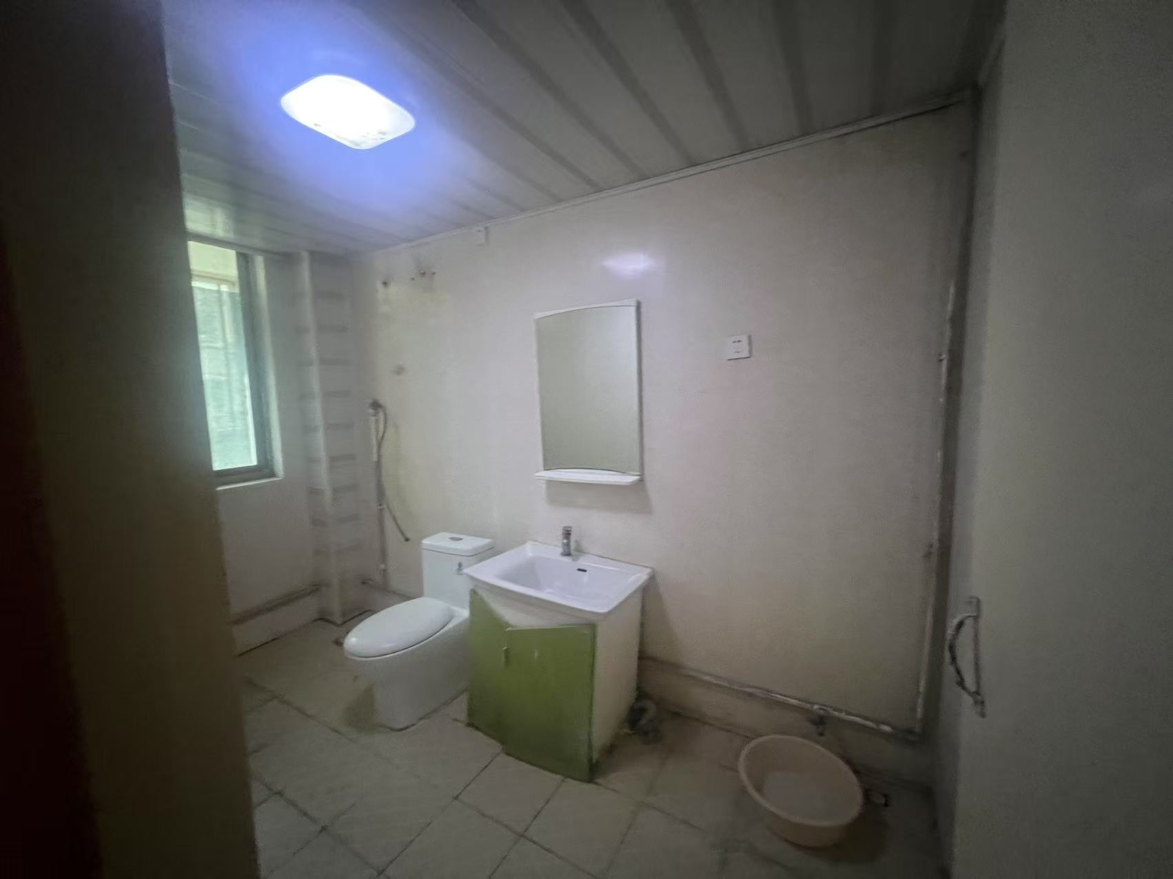 天都花苑 3室2厅2卫 202m&sup2;