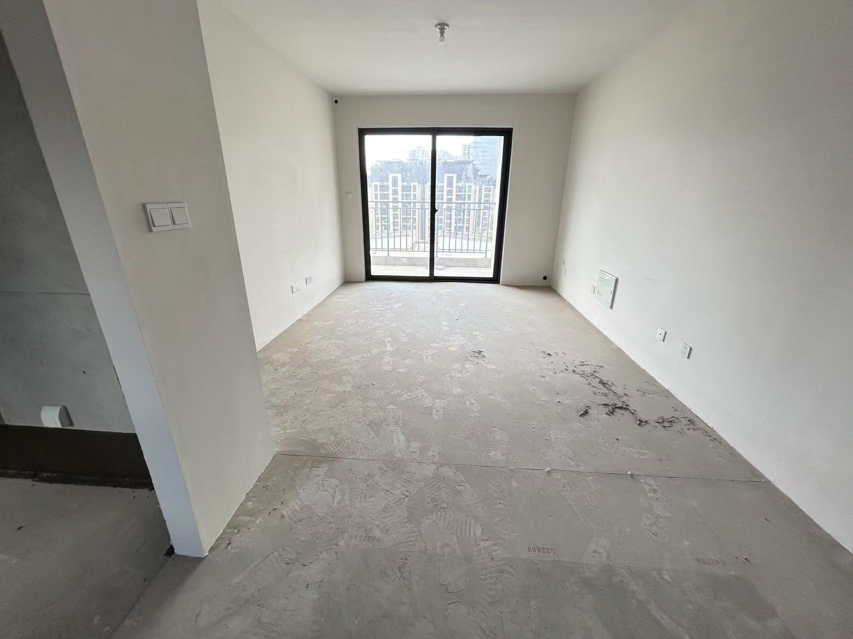 春溪集 3室2厅2卫 104m²