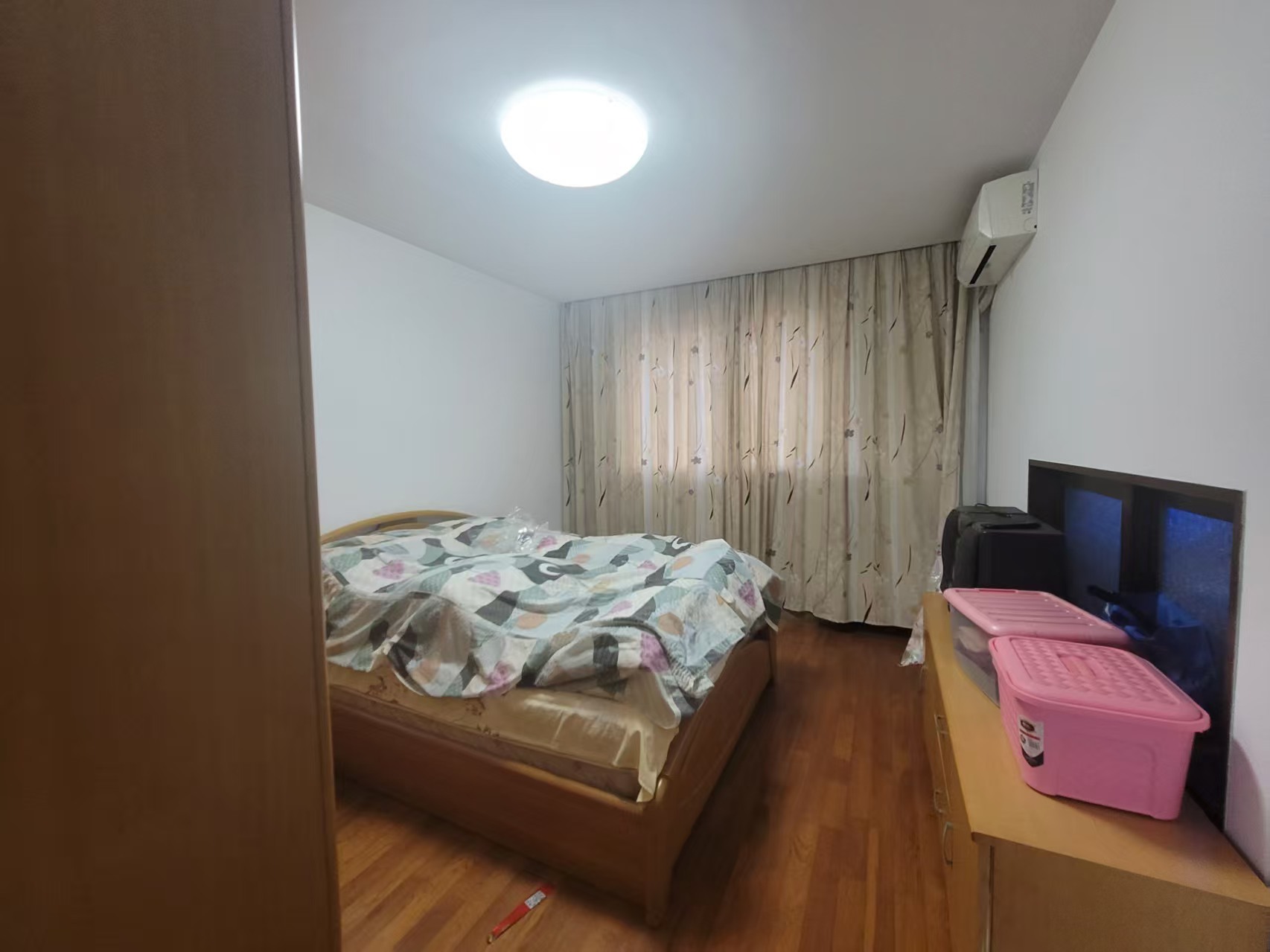 学田苑 6室2厅2卫 146m&sup2;