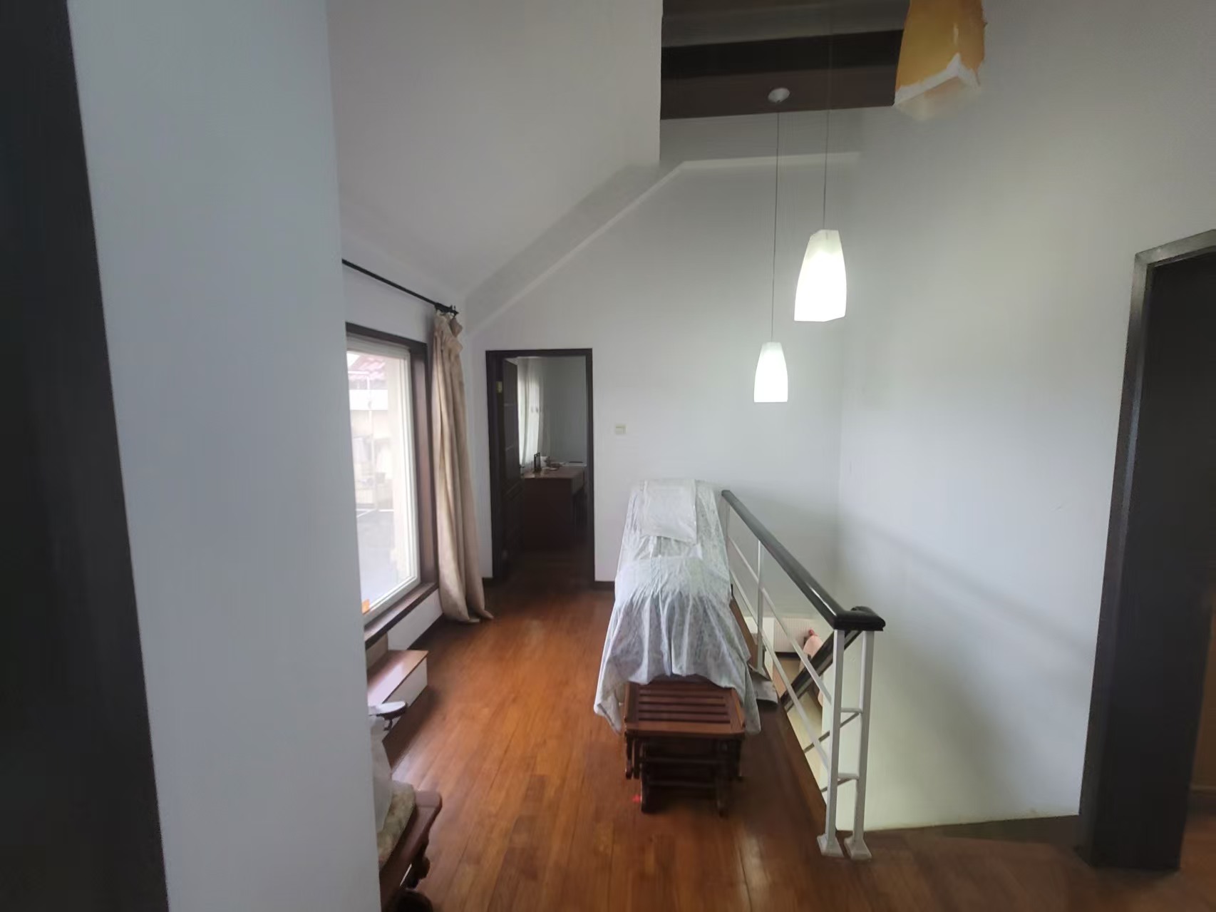 学田苑 6室2厅2卫 146m&sup2;