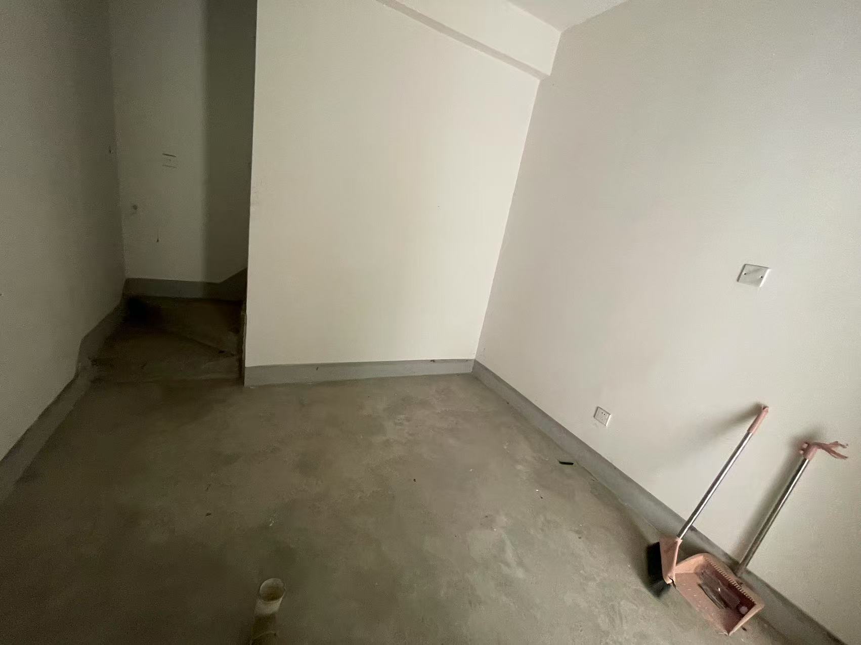 世茂公元 4室2厅2卫 139m²