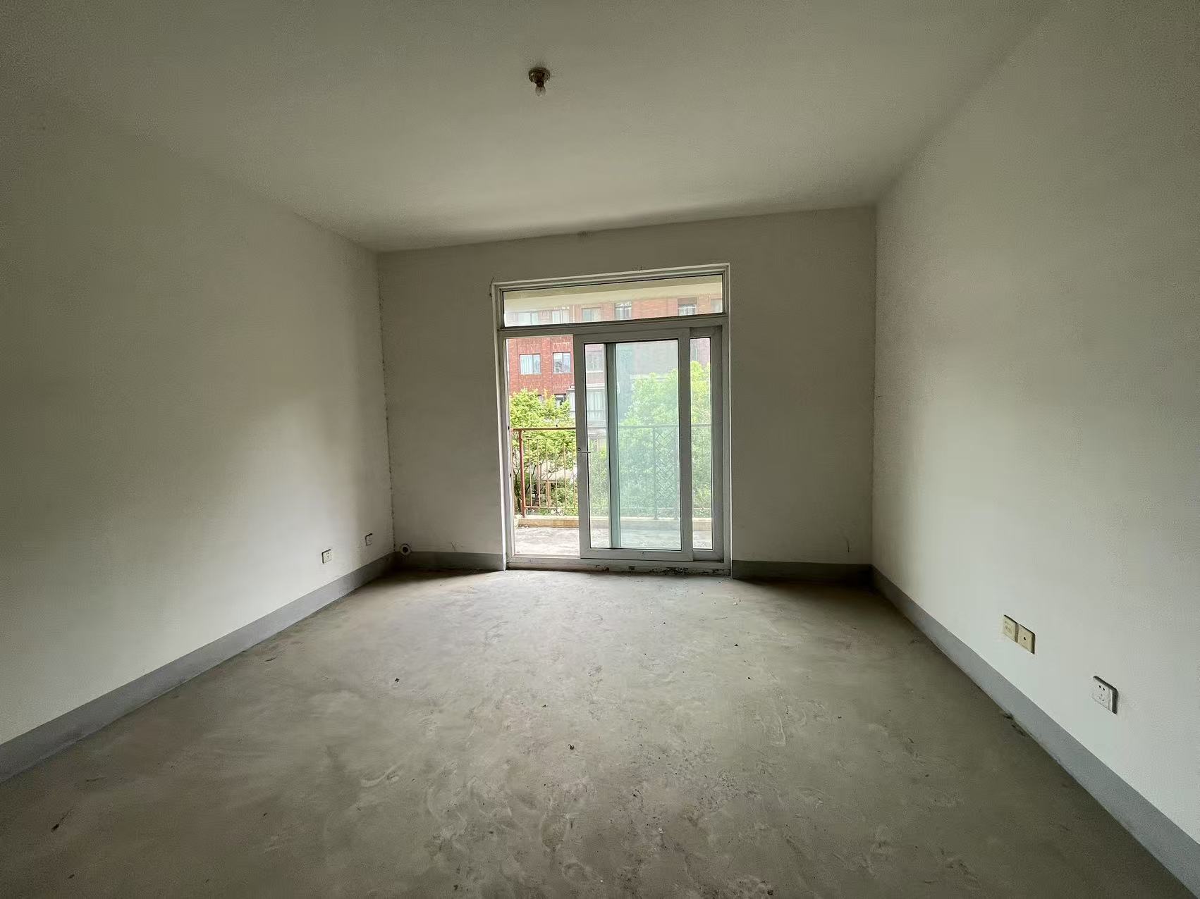 世茂公元 4室2厅2卫 139m&sup2;