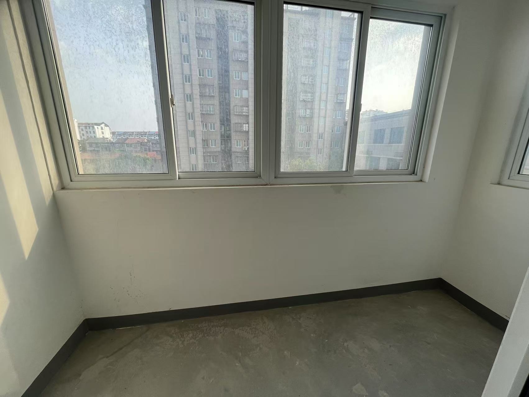 金韵华庭 2室2厅1卫 92m&sup2;