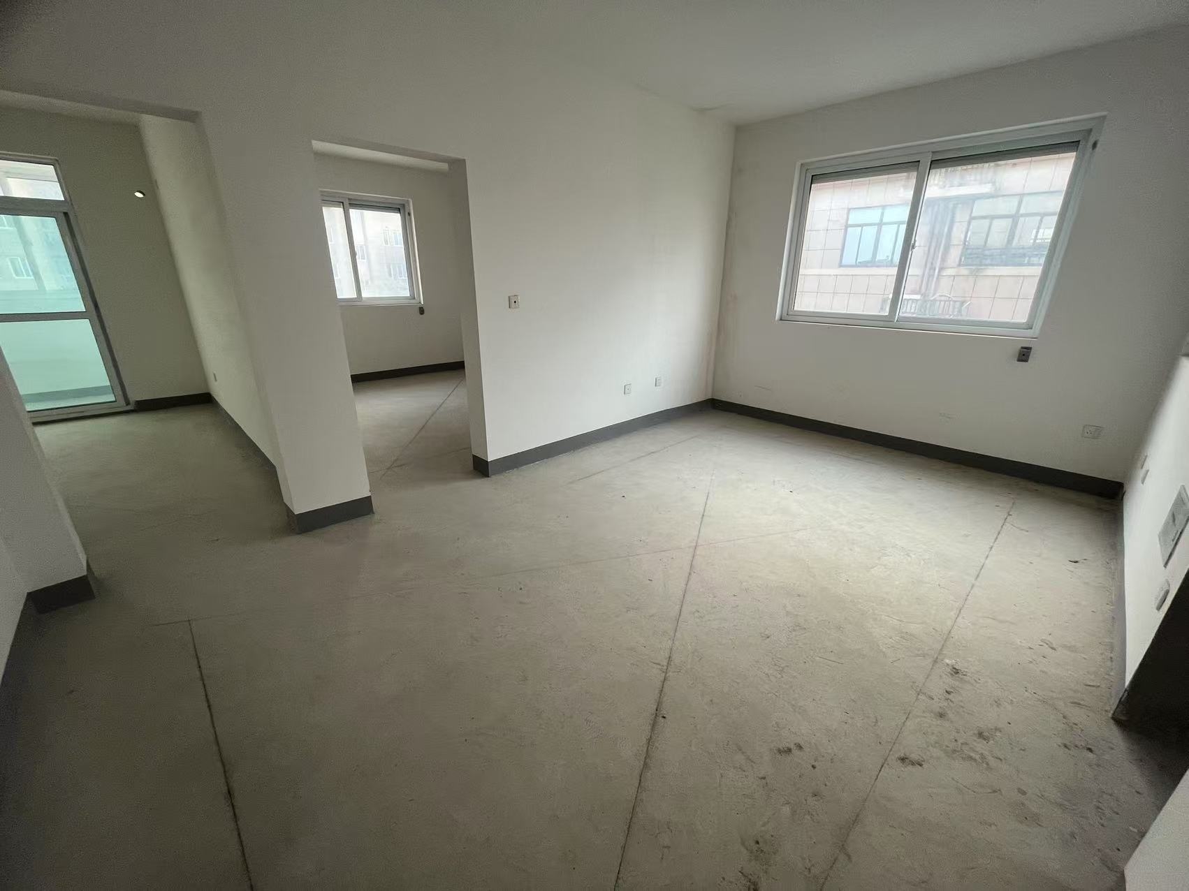 金韵华庭 2室2厅1卫 92m&sup2;