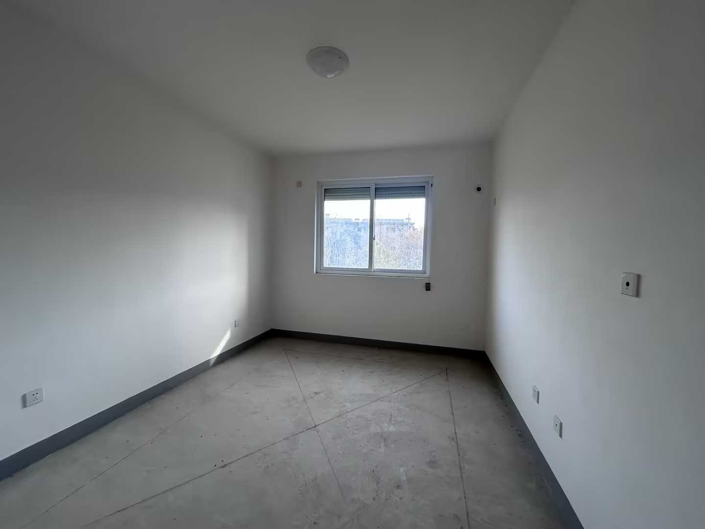金韵华庭 2室2厅1卫 92m&sup2;