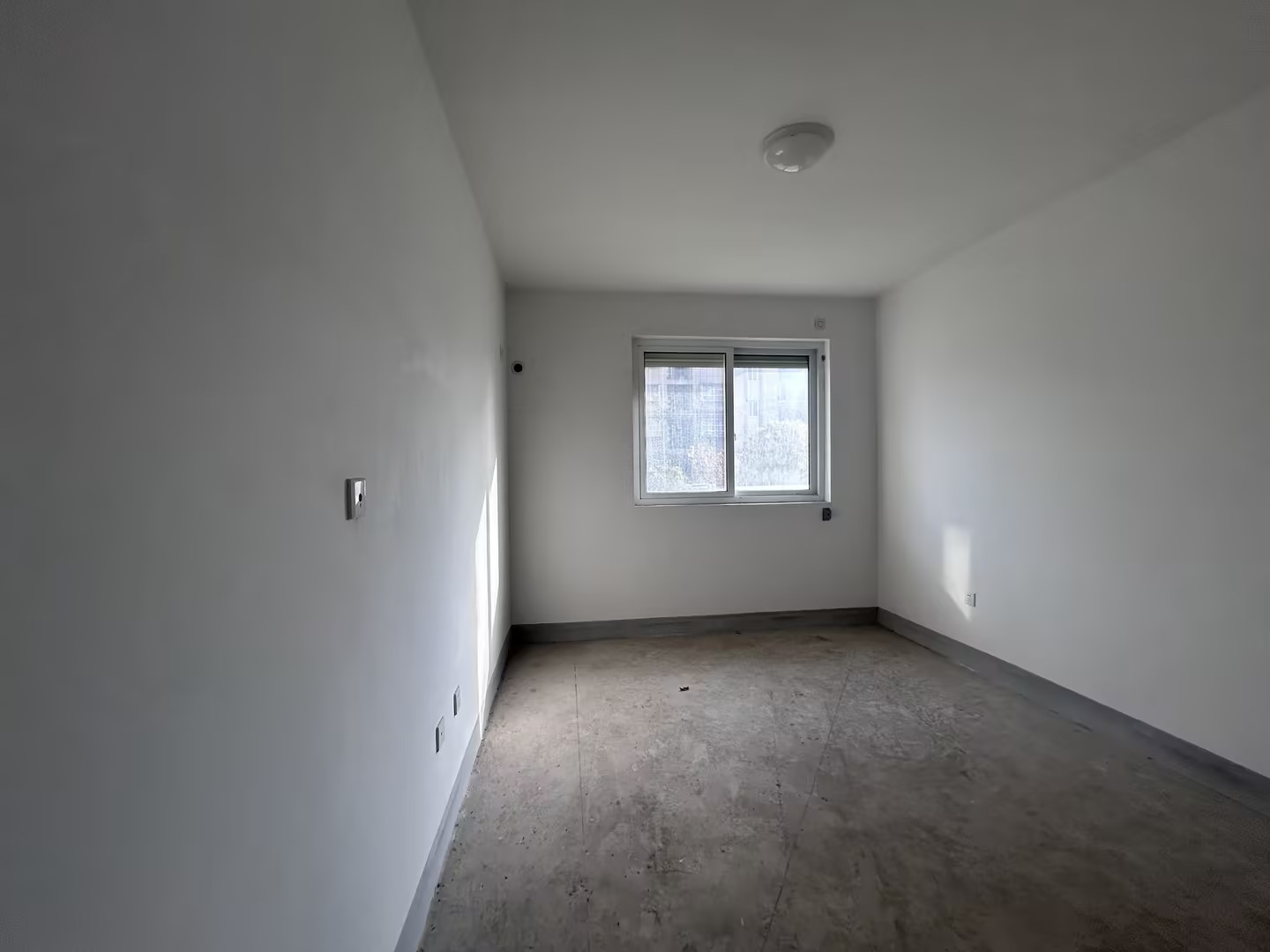 金韵华庭 2室1厅1卫 76m&sup2;