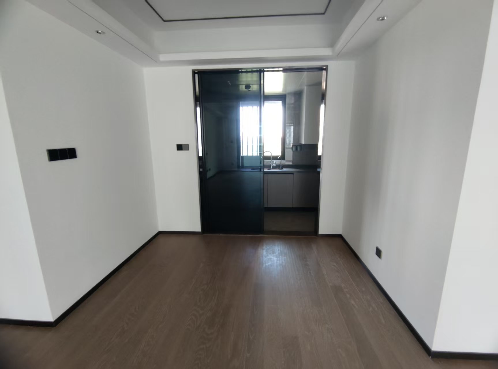 滨江道静园 3室2厅2卫 128m&sup2;