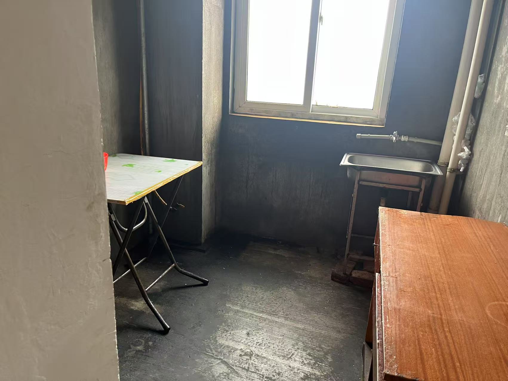 长航地中海花园 2室2厅1卫 100m&sup2;
