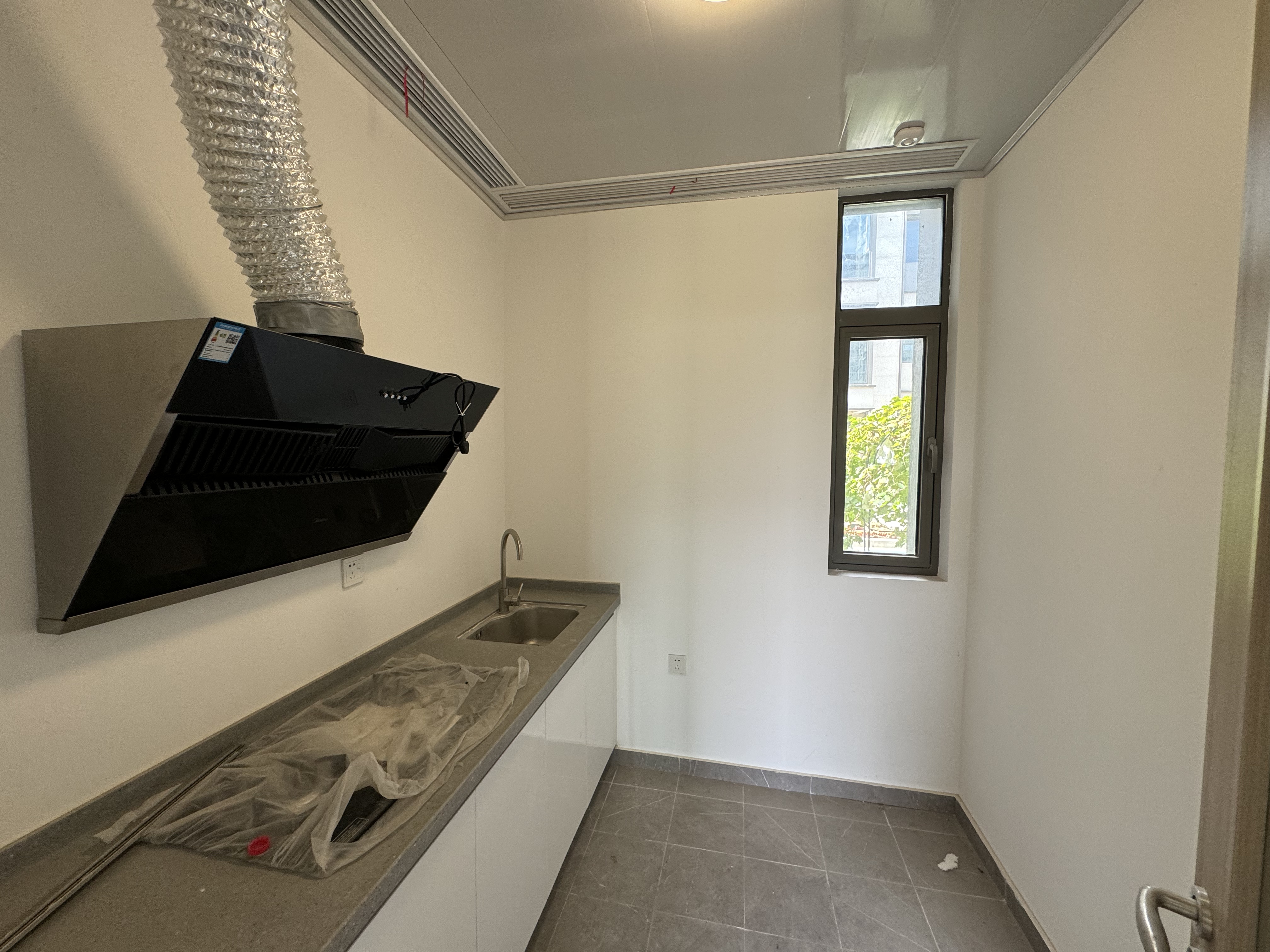 融信&middot;澜宸 4室2厅2卫 165.50m&sup2;