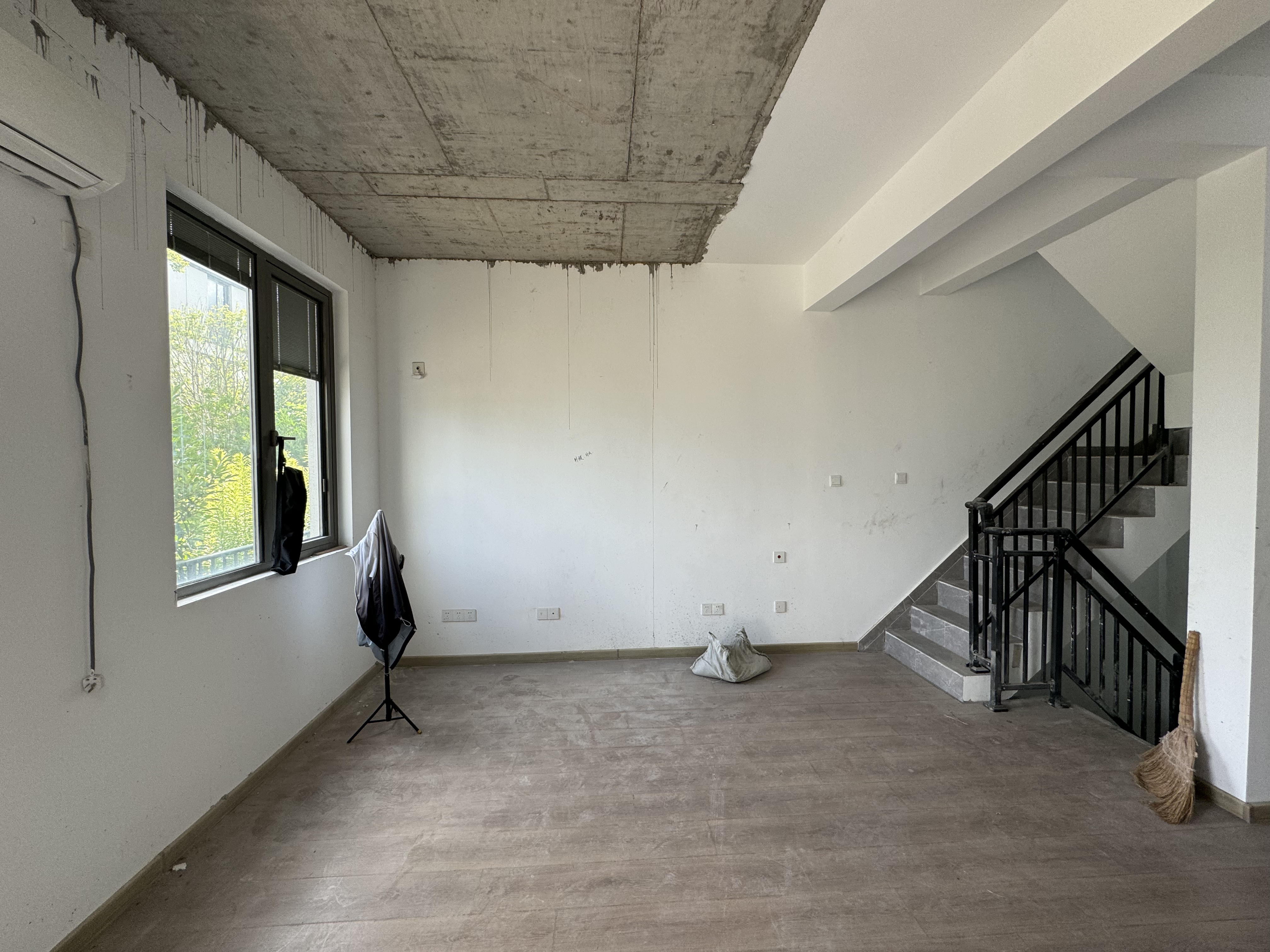 融信&middot;澜宸 4室2厅2卫 165.50m&sup2;
