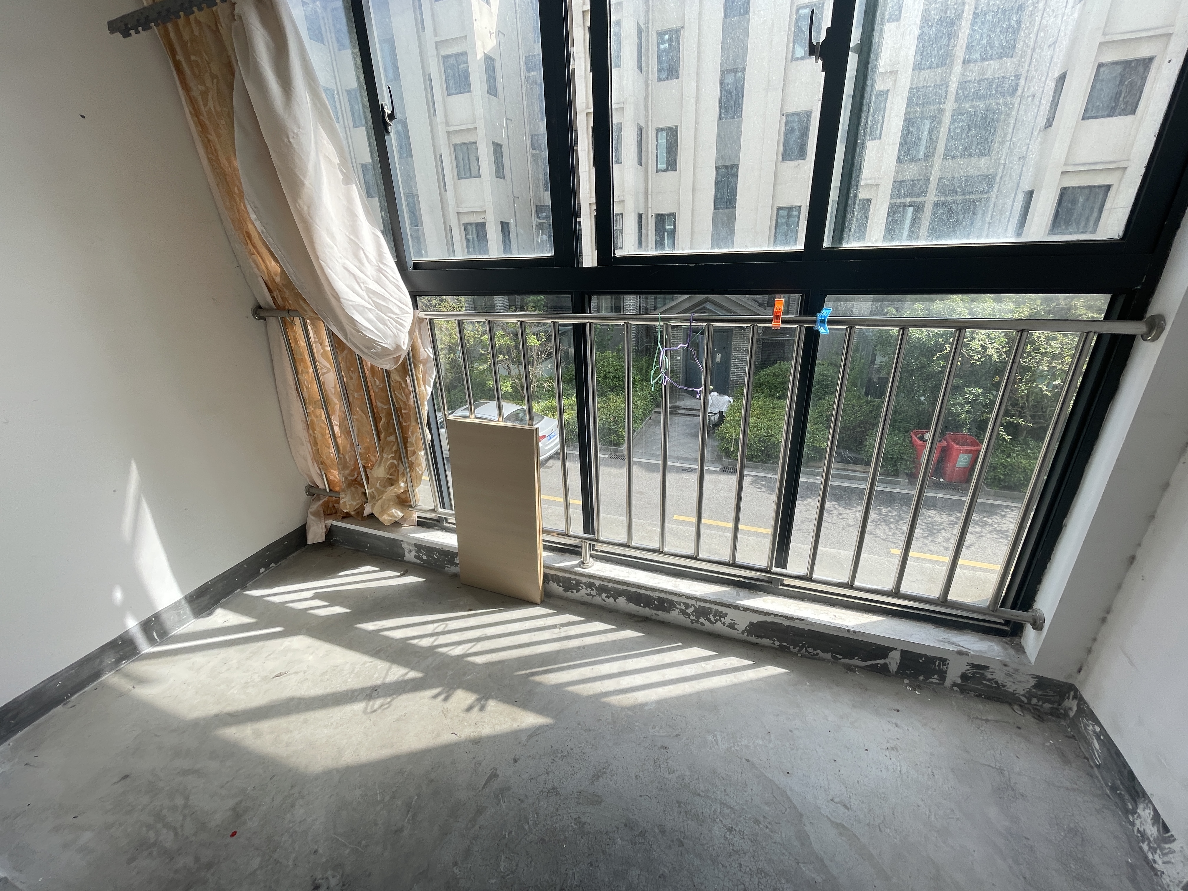 陆洪小镇街区 2室1厅1卫 79m&sup2;