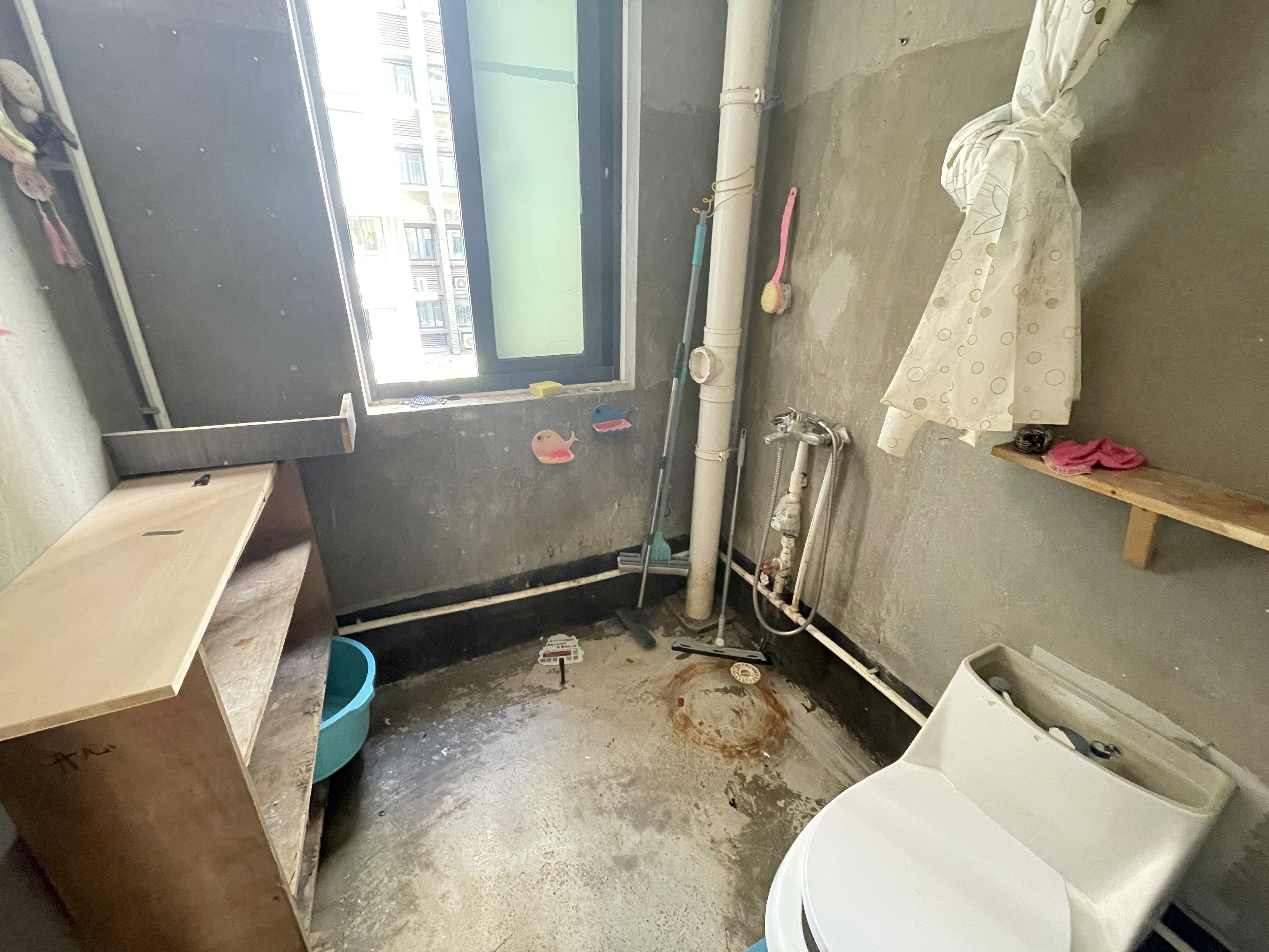 陆洪小镇街区 2室1厅1卫 79m&sup2;
