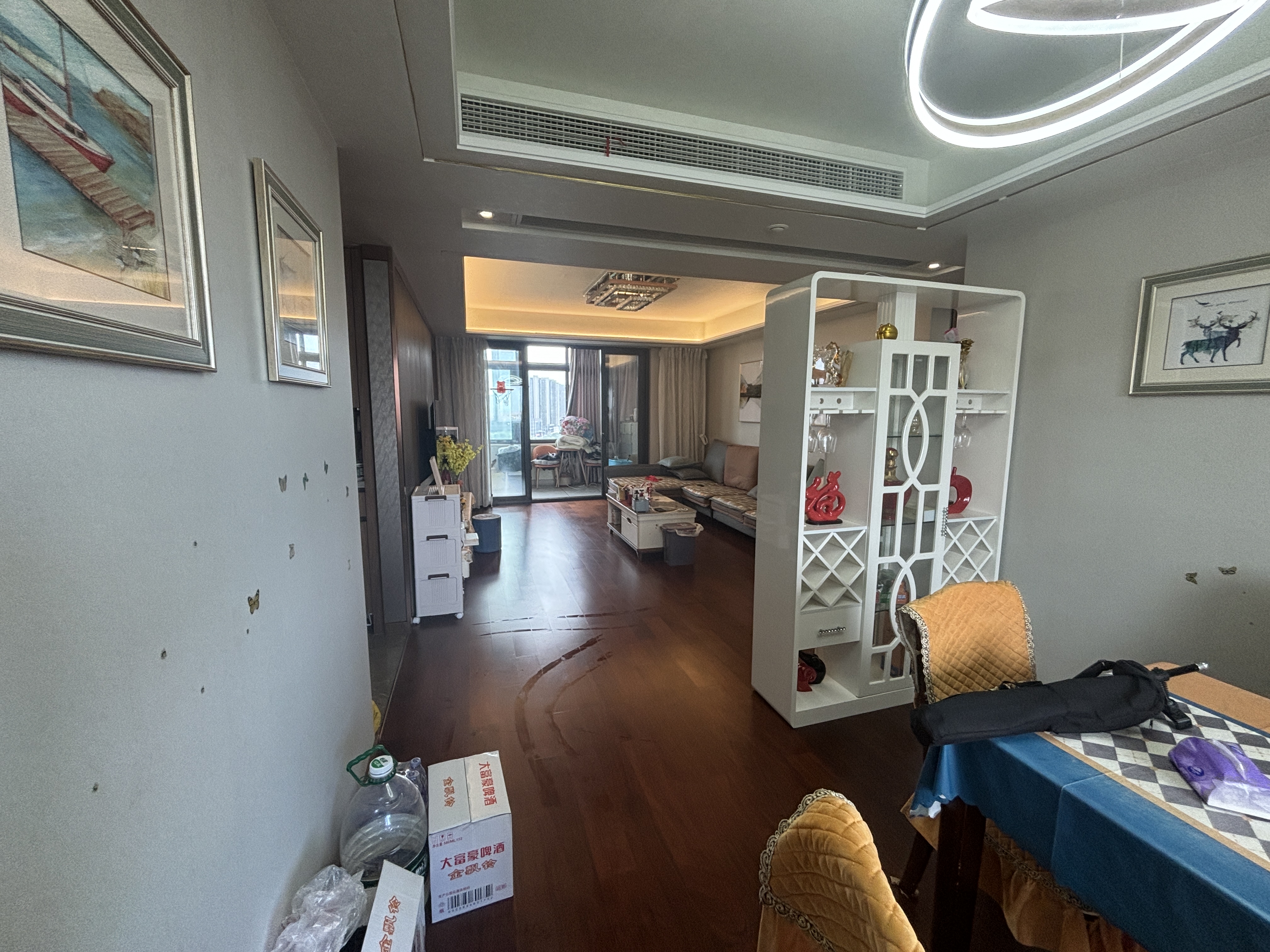 中南万科大都会 3室2厅2卫 132m&sup2;